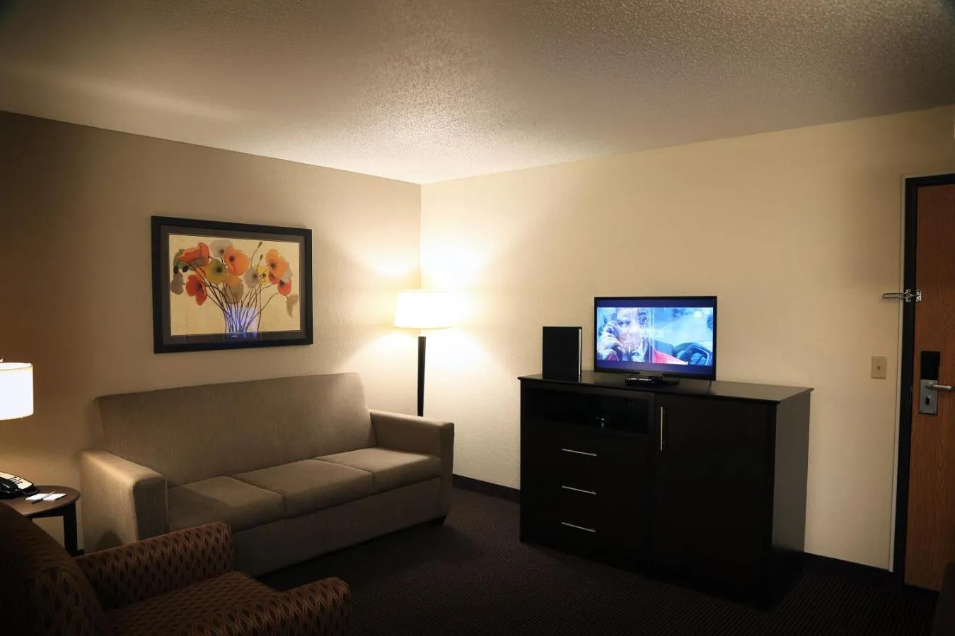 One-Bedroom Deluxe King Suite - Non-Smoking in AmericInn by Wyndham Wadena