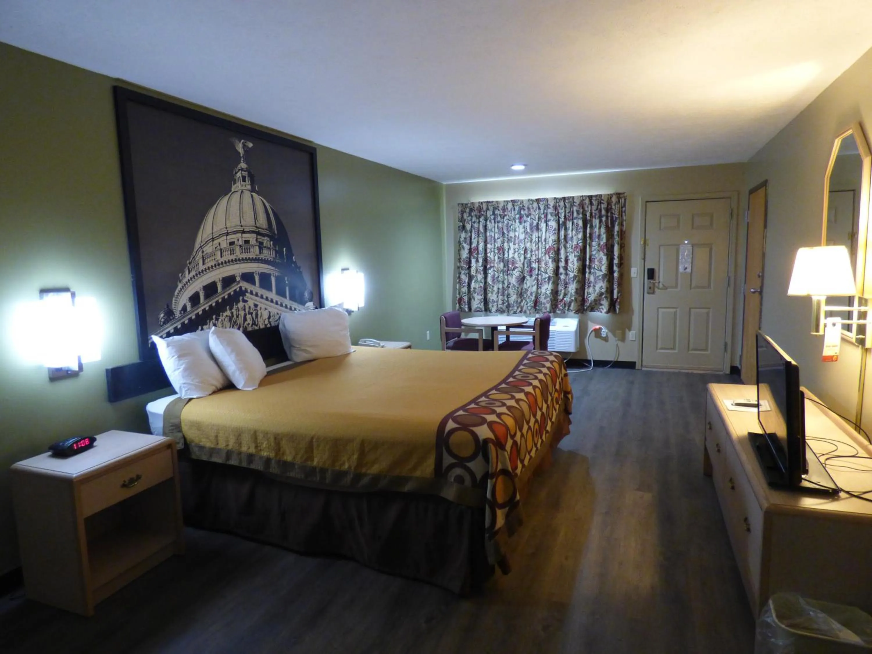 King Room - Smoking  in Super 8 by Wyndham Kosciusko