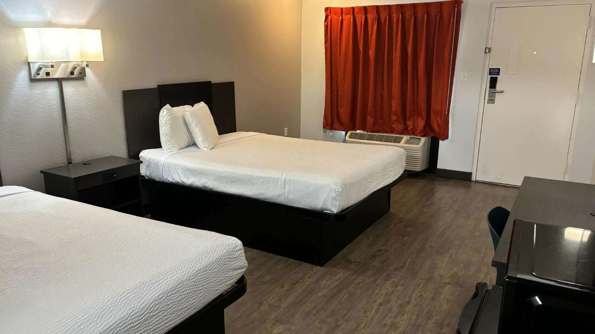 Queen Room with Two Queen Beds - Smoking in Motel 6-Macclenny, FL