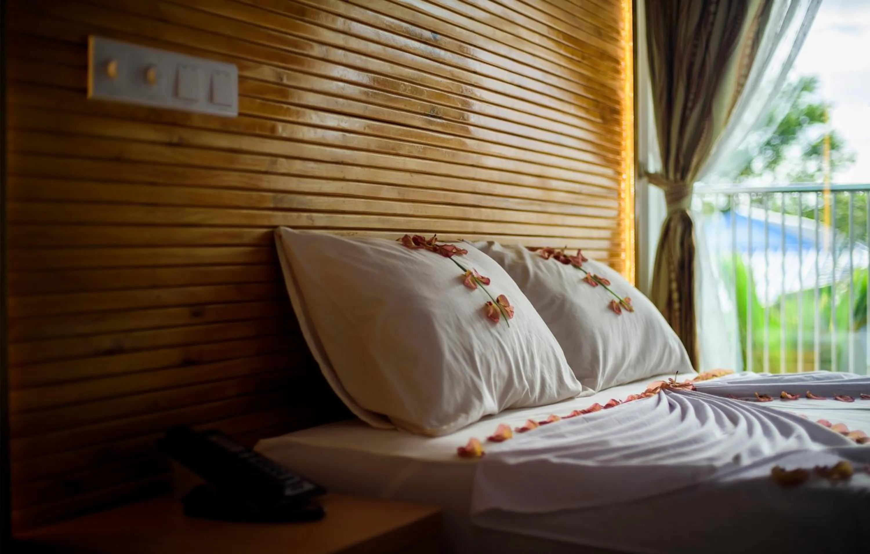 Deluxe Double or Twin Room in PERLA Dhangethi