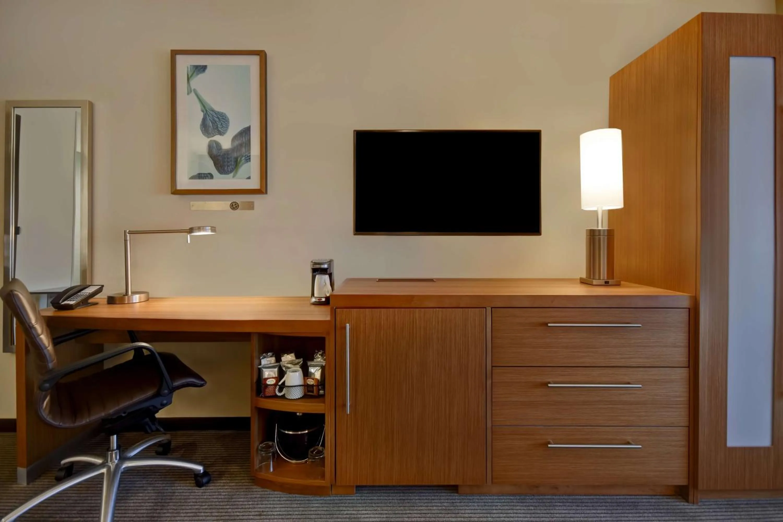 Queen Room with Two Queen Beds and Sofa Bed in Hyatt Place Huntsville - Research Park - Redstone