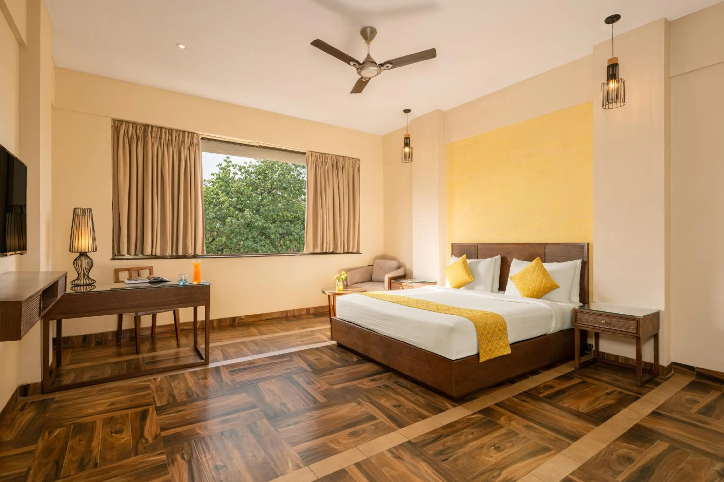Deluxe Double Room in The Summer House, Pachmarhi - AM Hotel Kollection
