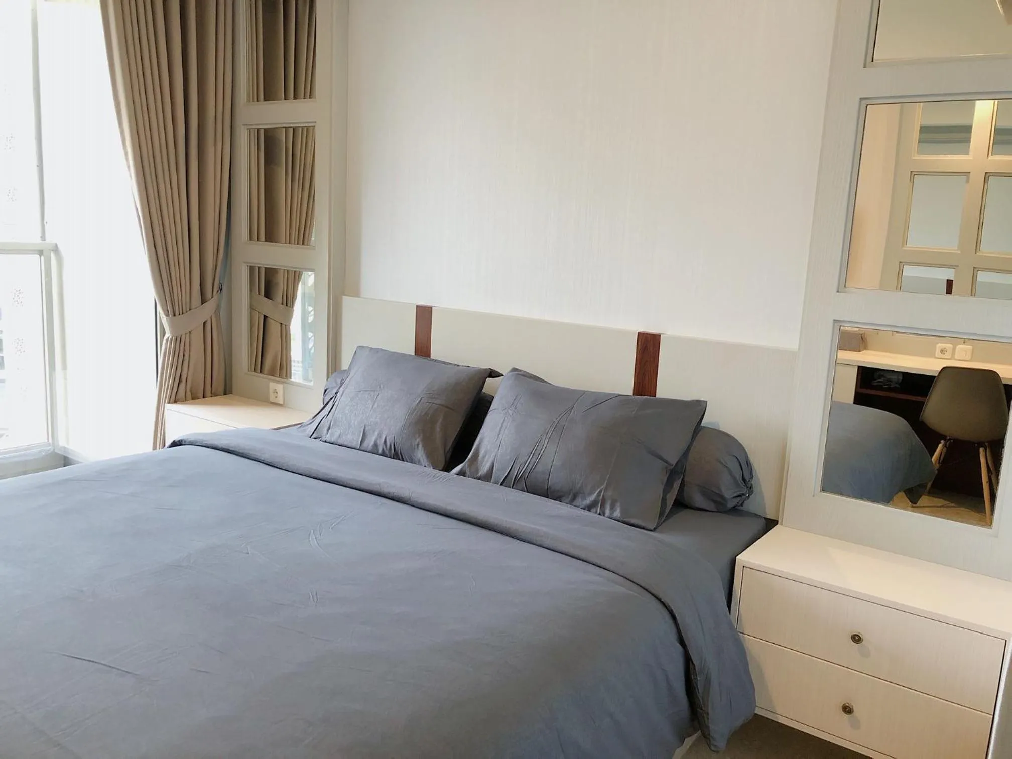 Studio Apartment in Gold Coast PIK Sea View Apartments by LongeSuites