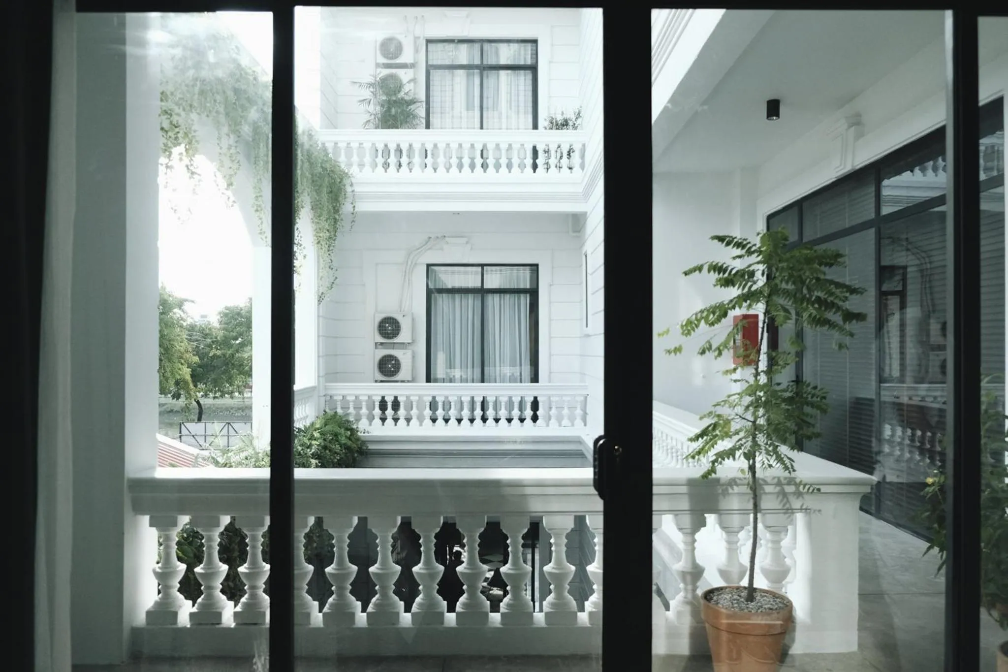 Superior Double Room in HOTEL le JARDIN SECRET saigon