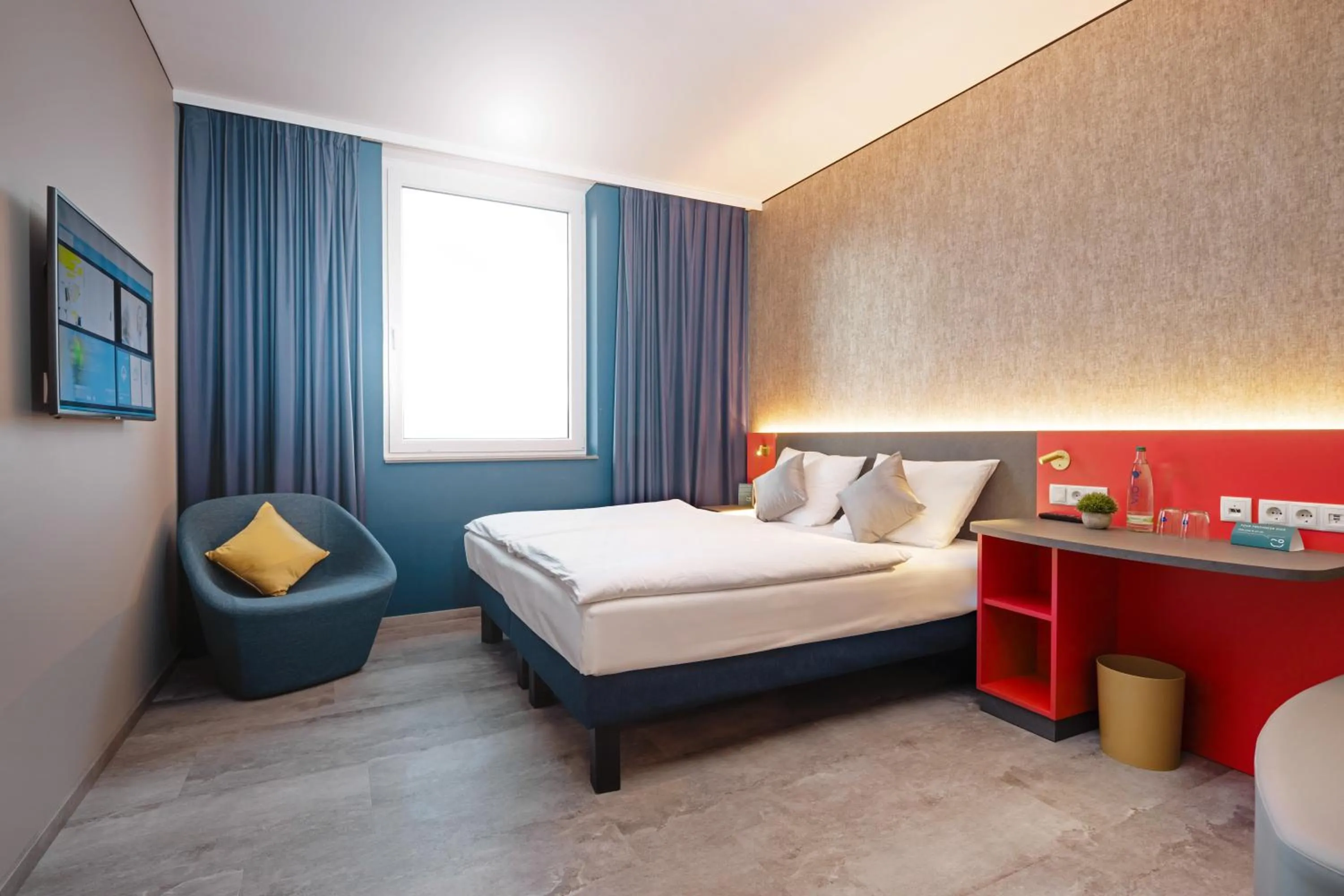 Double Room - Disability Access in Hey Lou Hotel Nördlingen