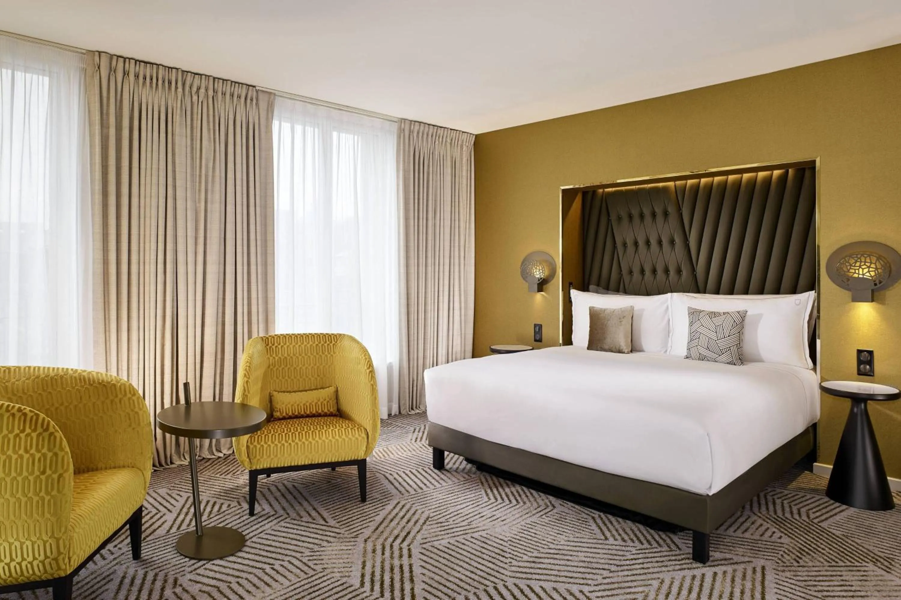 Executive King room - Courtyard view in La Caserne Chanzy Hotel & Spa, Autograph Collection