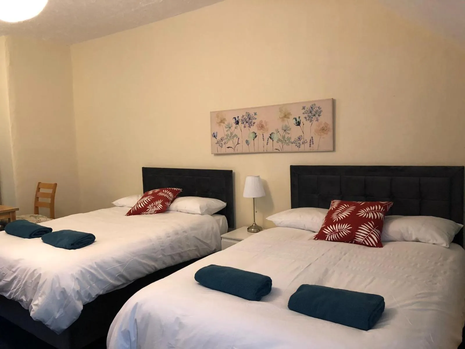 Standard Quadruple Room in Regency GuestHouse Manchester North