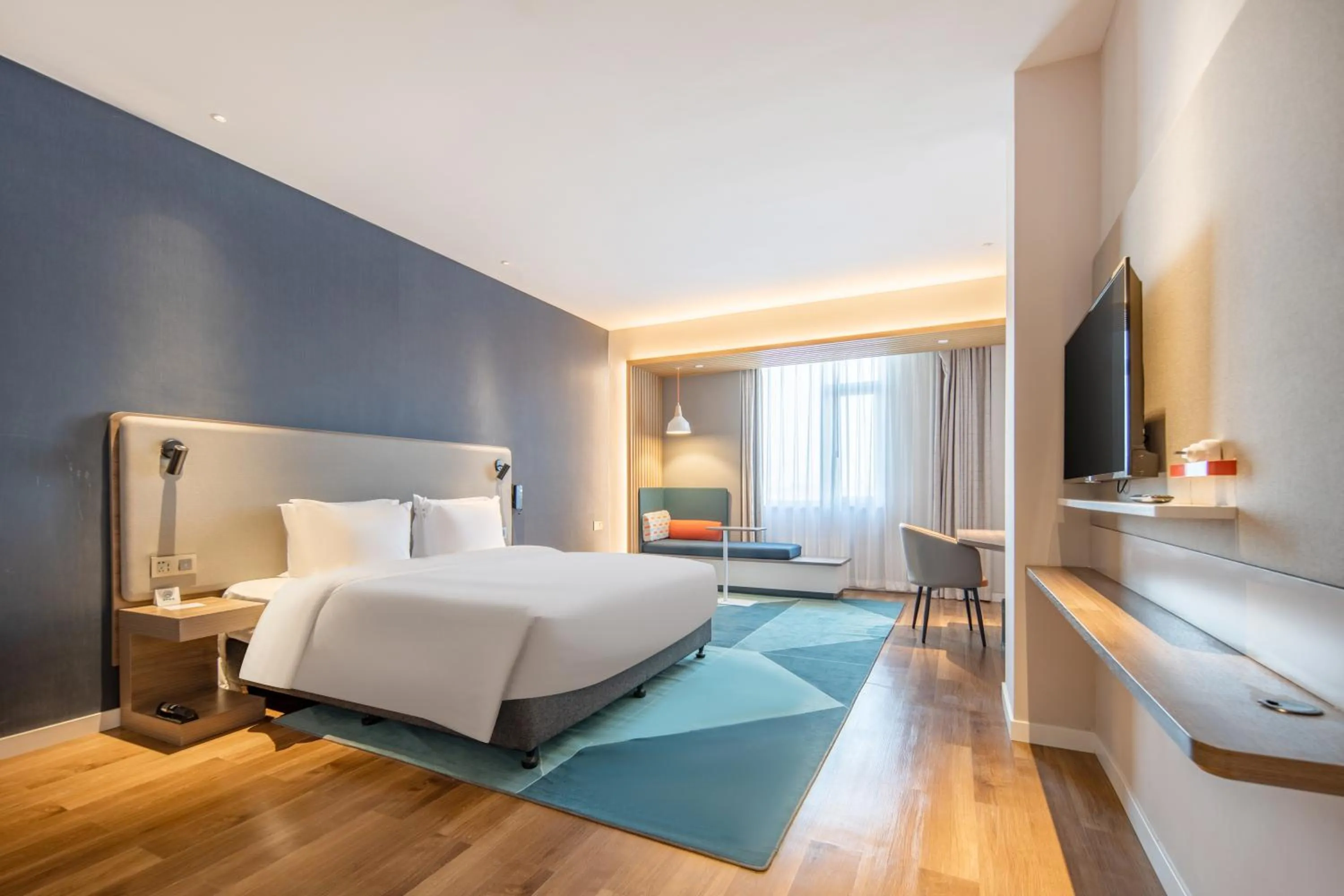 Standard King Room with Extra Floor Space in Holiday Inn Express Shanghai Jiading New City by IHG