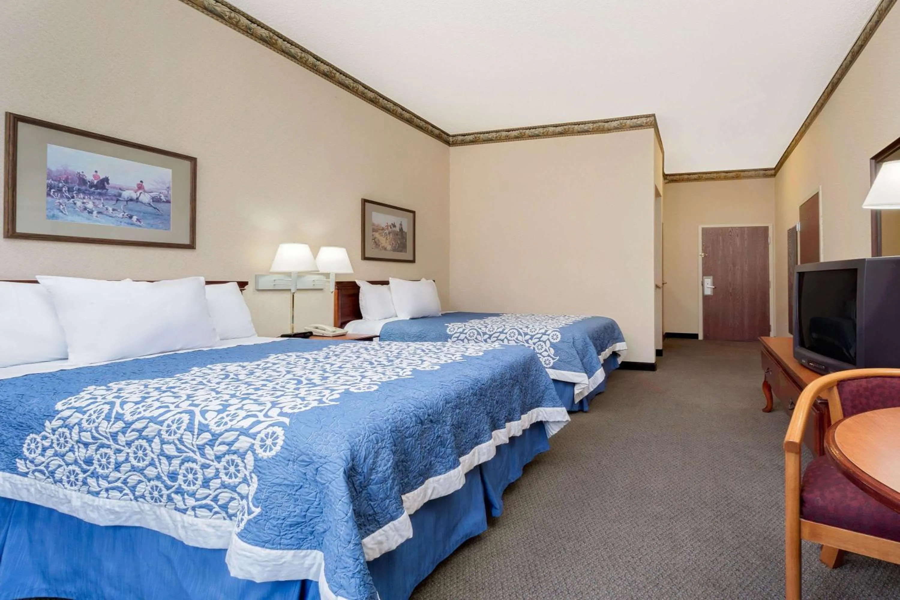 Double Room with Two Double Beds - Non-Smoking in Magnuson Hotel West Liberty
