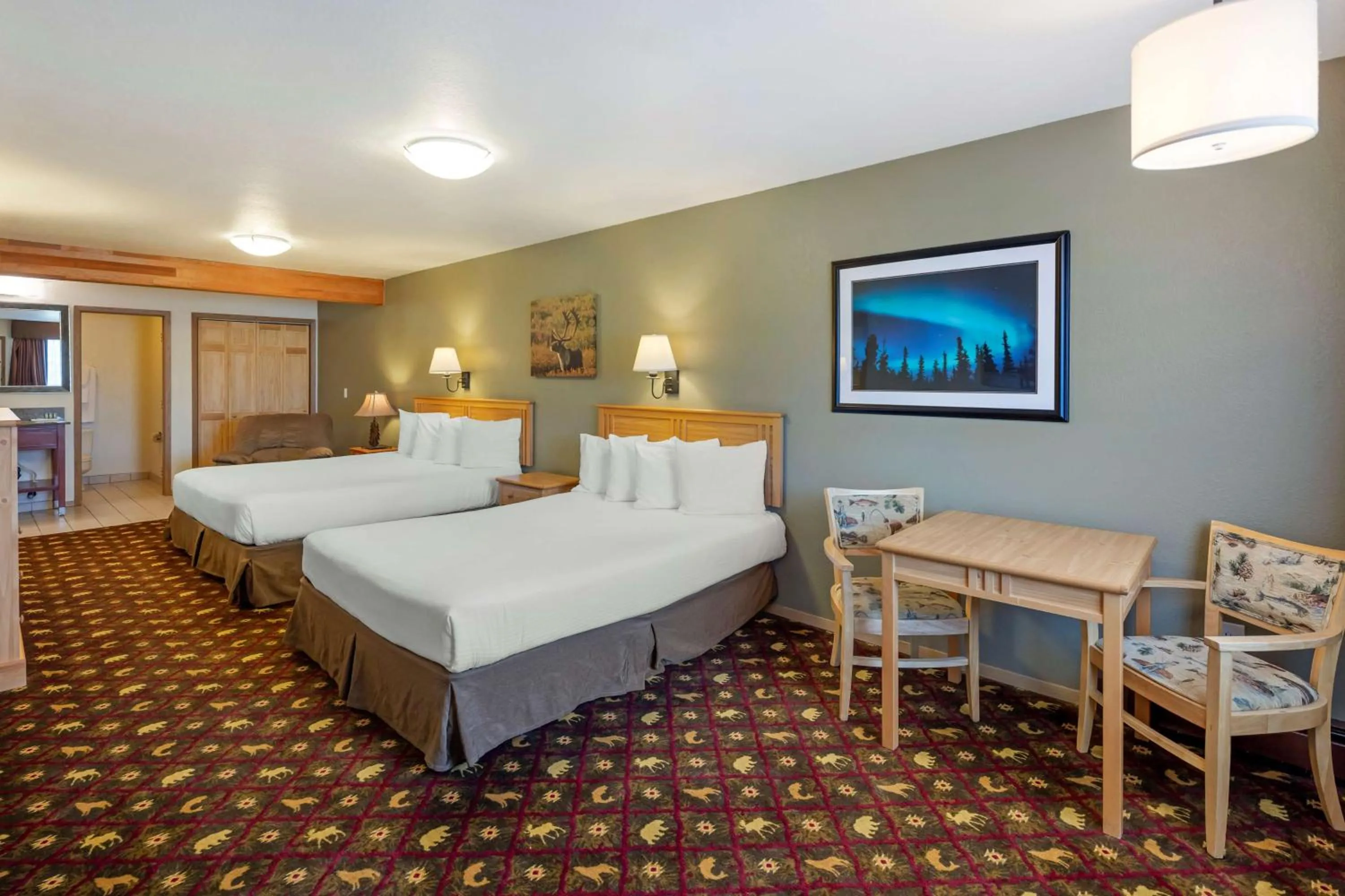 Queen Room with Two Queen Beds in Best Western King Salmon Inn