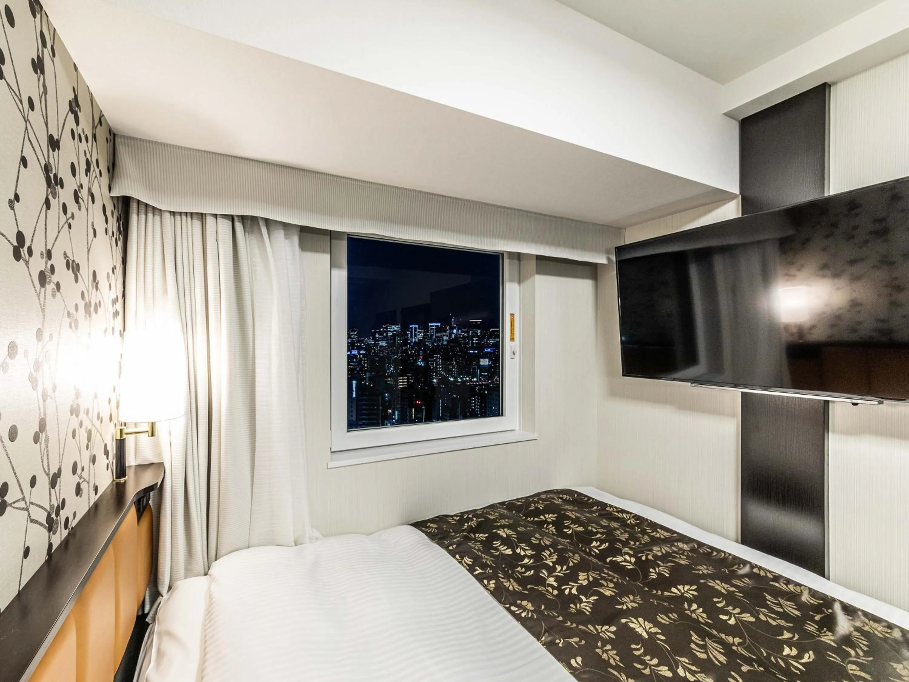 Double Room-Non-Smoking【Sky Floor】 in APA Hotel & Resort Ryogoku Ekimae Tower