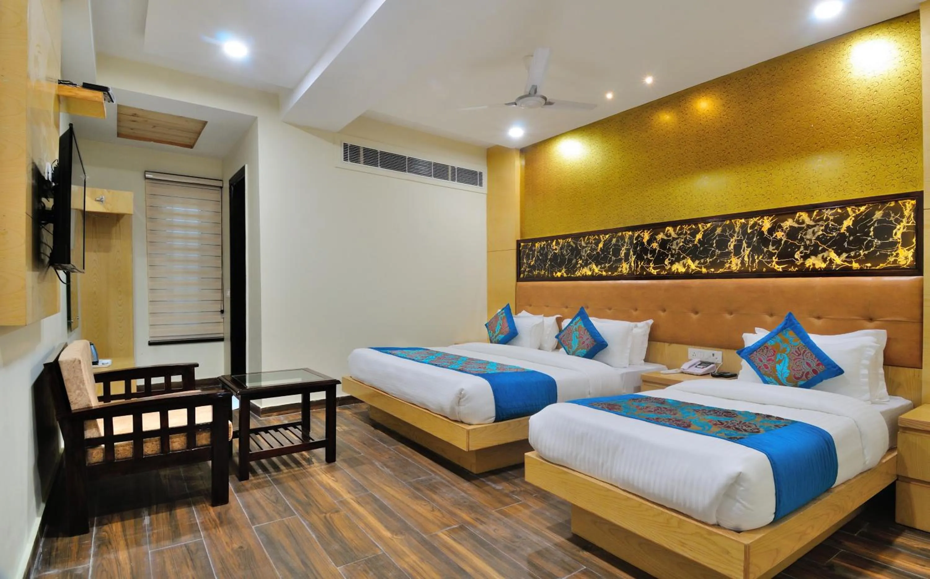 Deluxe Triple Room in The Grand Uddhav