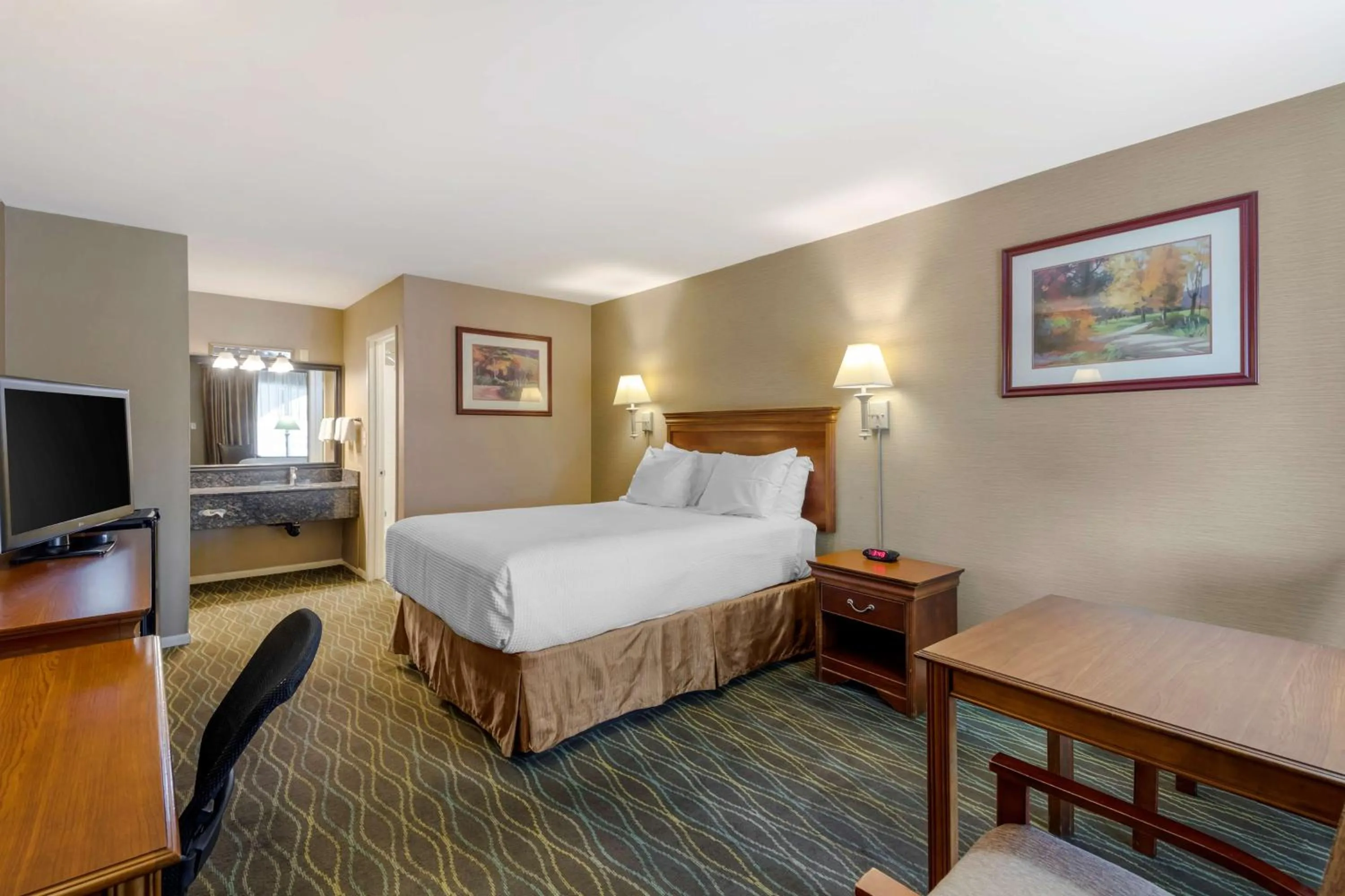 Double Room with Two Double Beds in Best Western La Posada Motel