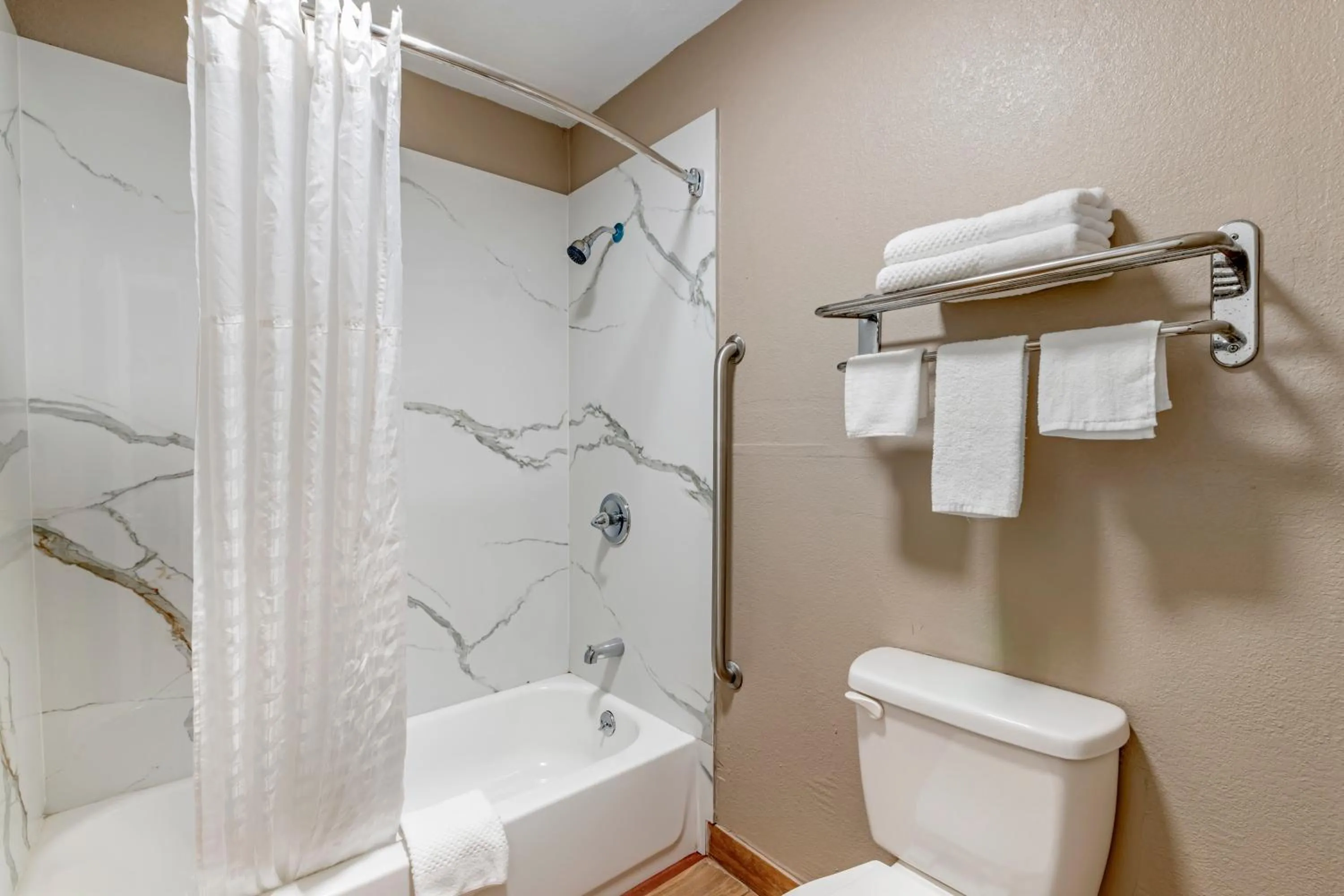 Quadruple Room with Two Queen Beds - Disability Access/Non Smoking in Americas Best Value Inn New Boston