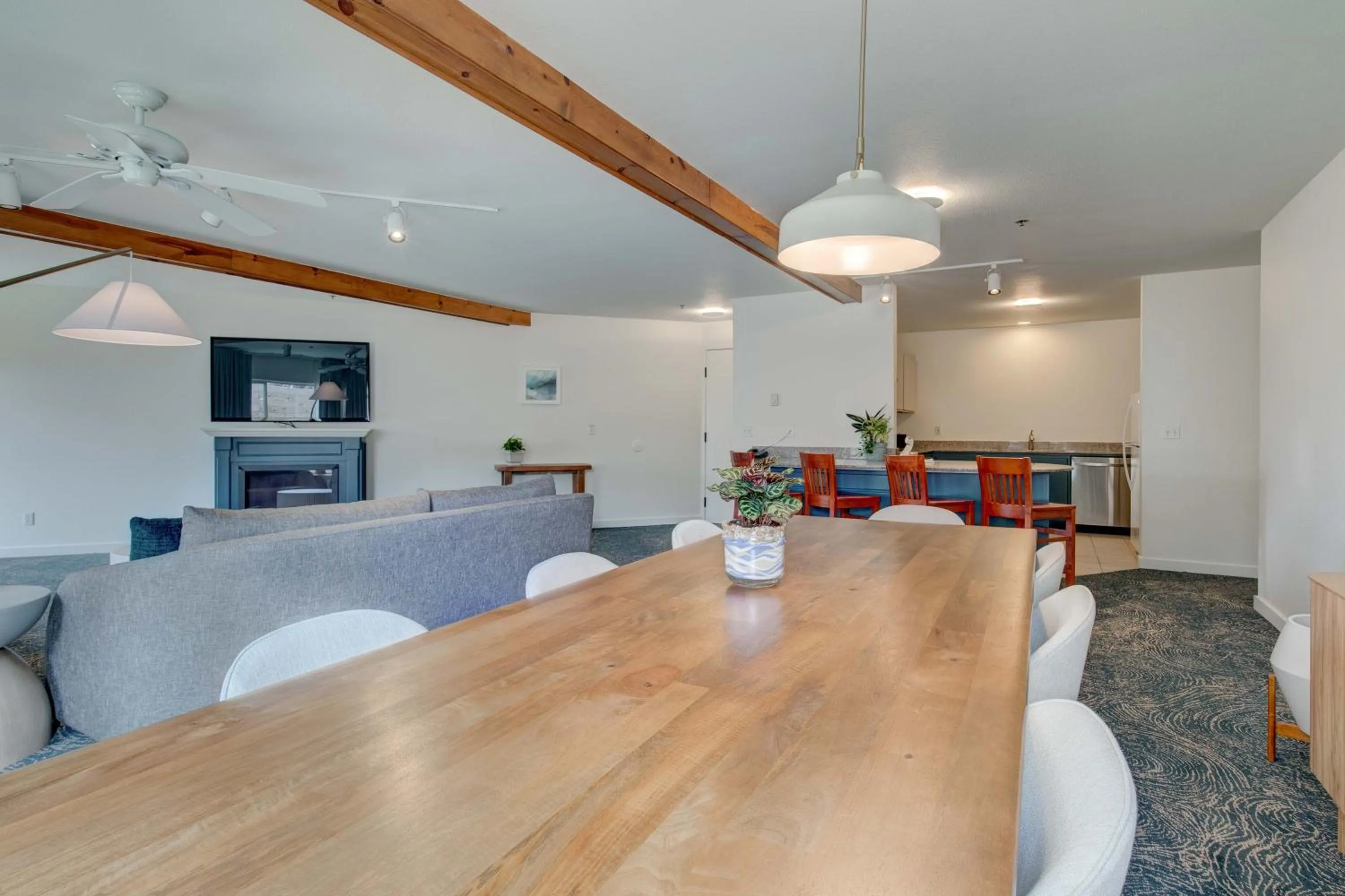 Deluxe Family Suite with Kitchen - Ocean View in Adobe Resort