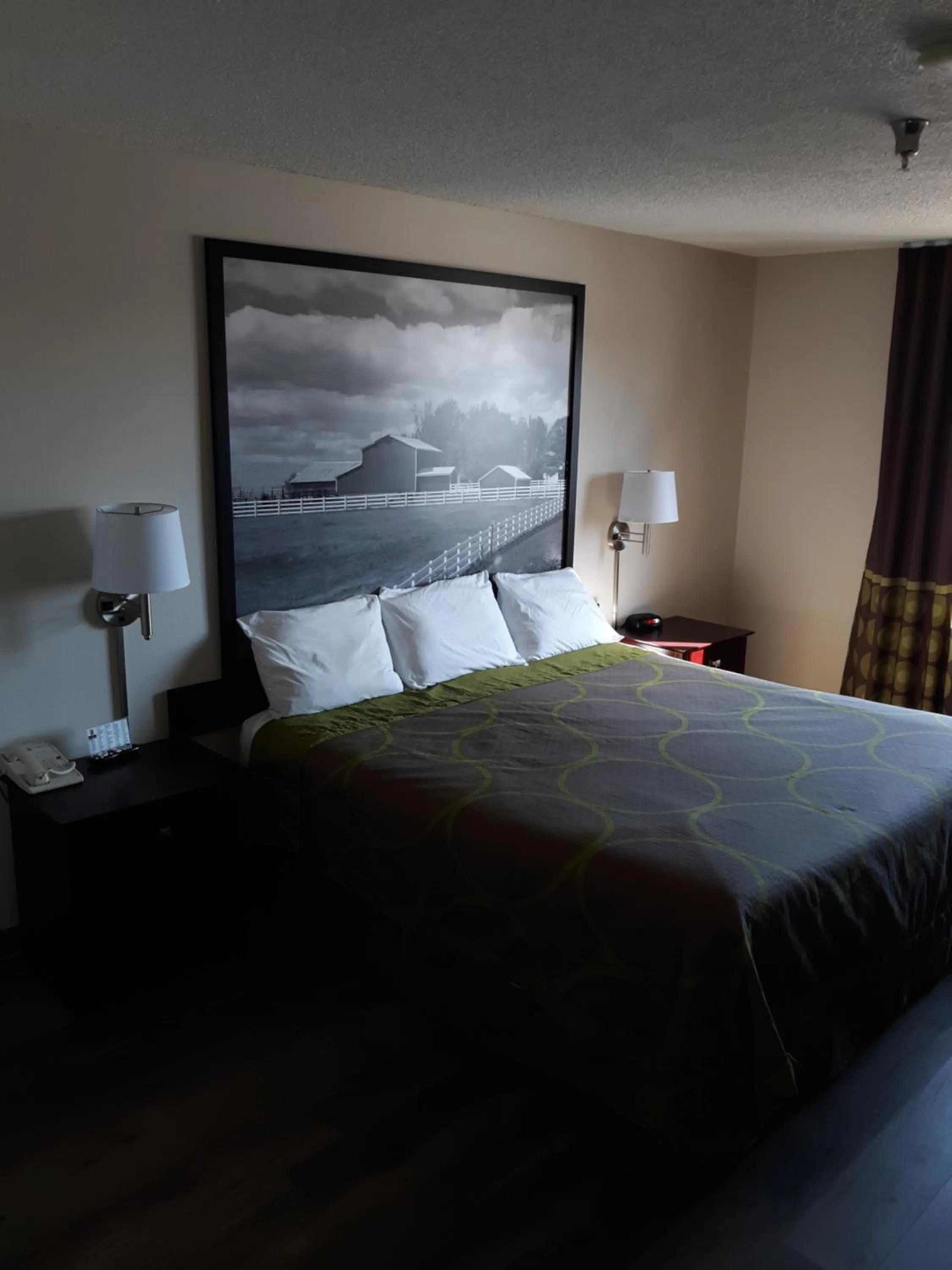 King Studio Suite -Non Smoking in Super 8 by Wyndham Bethany MO