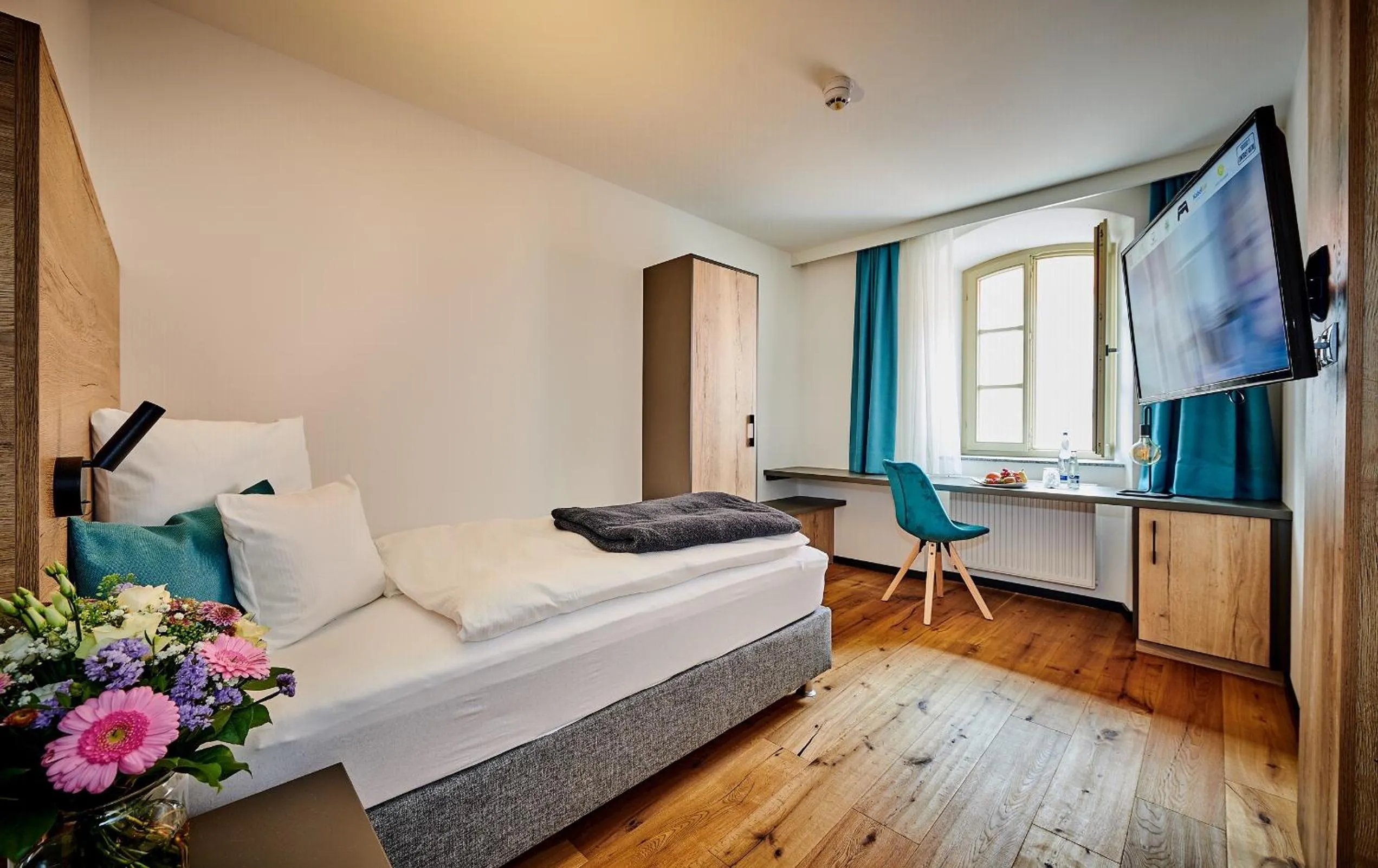 Single Room with Shower in Hotel & Restaurant Herzstück Waldkirchen