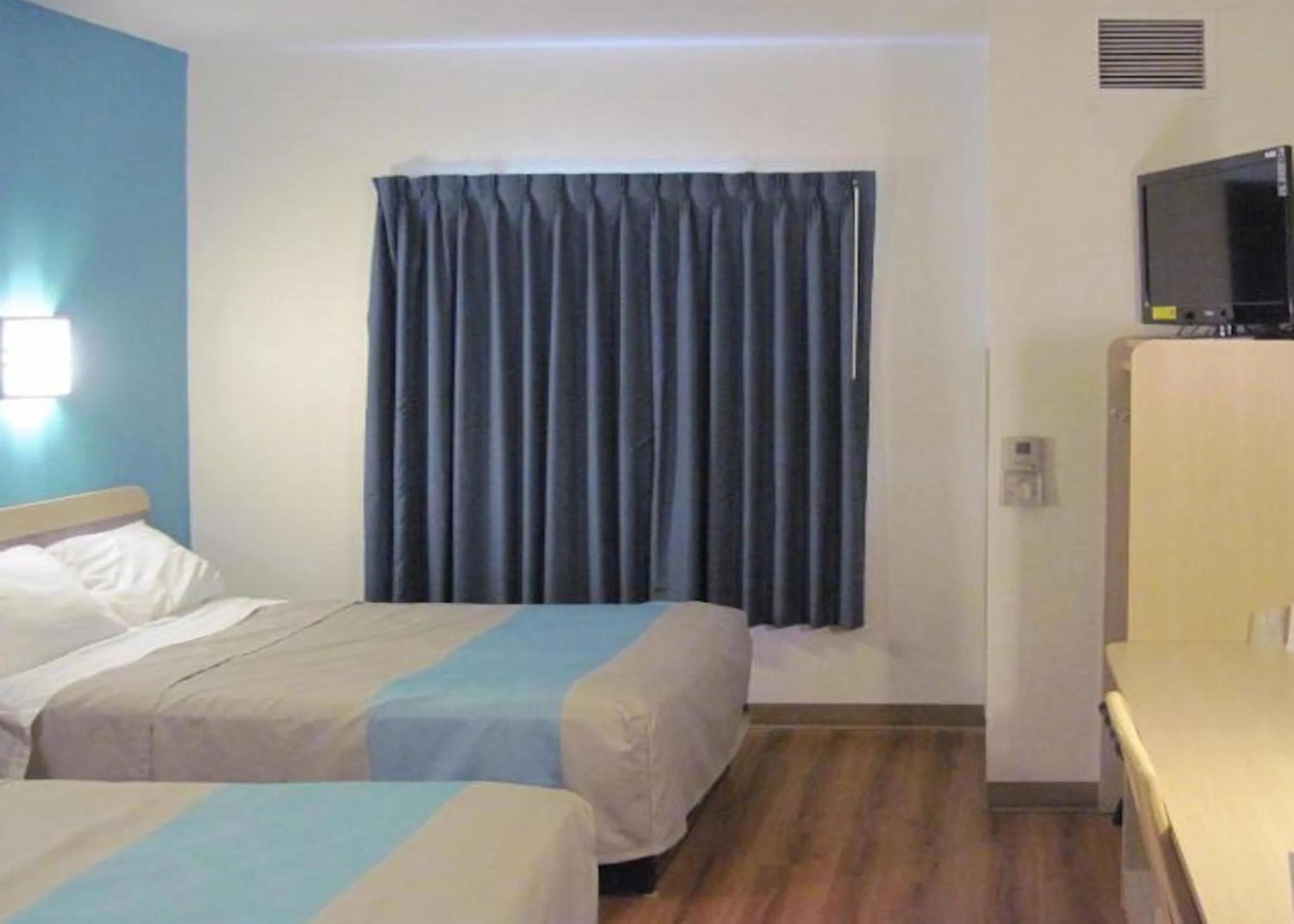 Quadruple Room - Non-Smoking in Motel 6-Avoca, IA