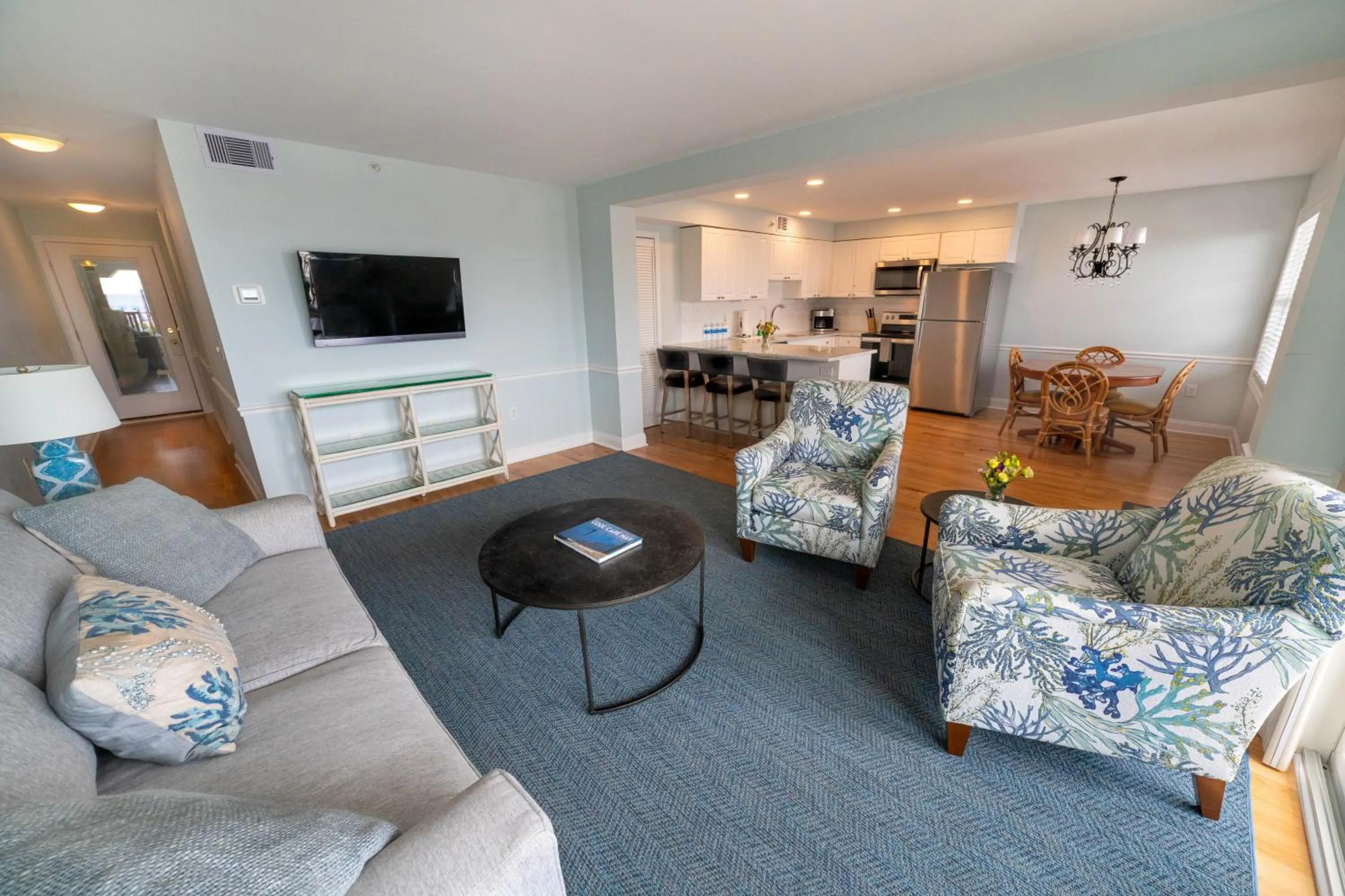 Two Bedroom Ocean View Suite in Sandpiper Beach Club