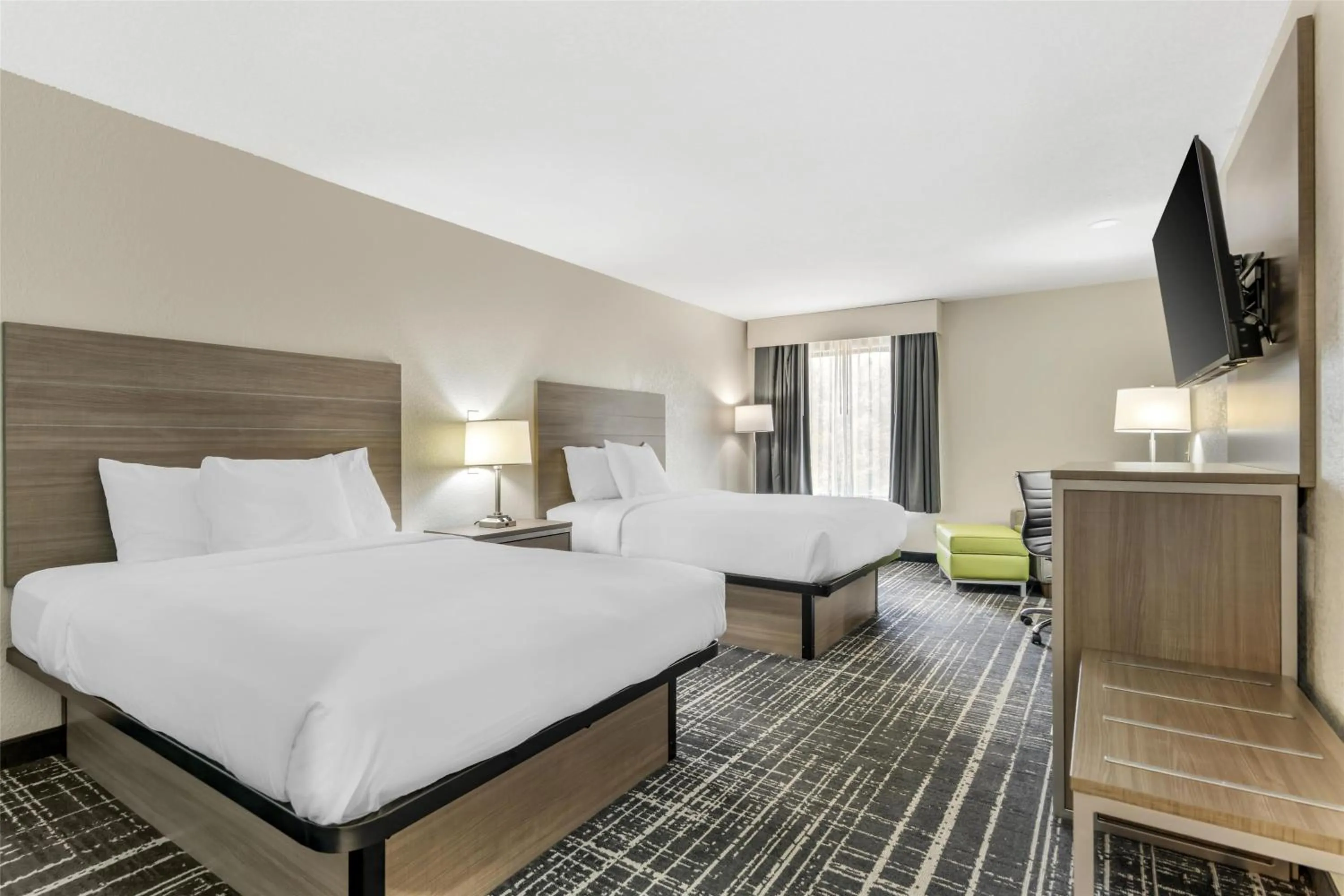 Queen Room with Two Queen Beds - Non-Smoking in Best Western Commerce Inn