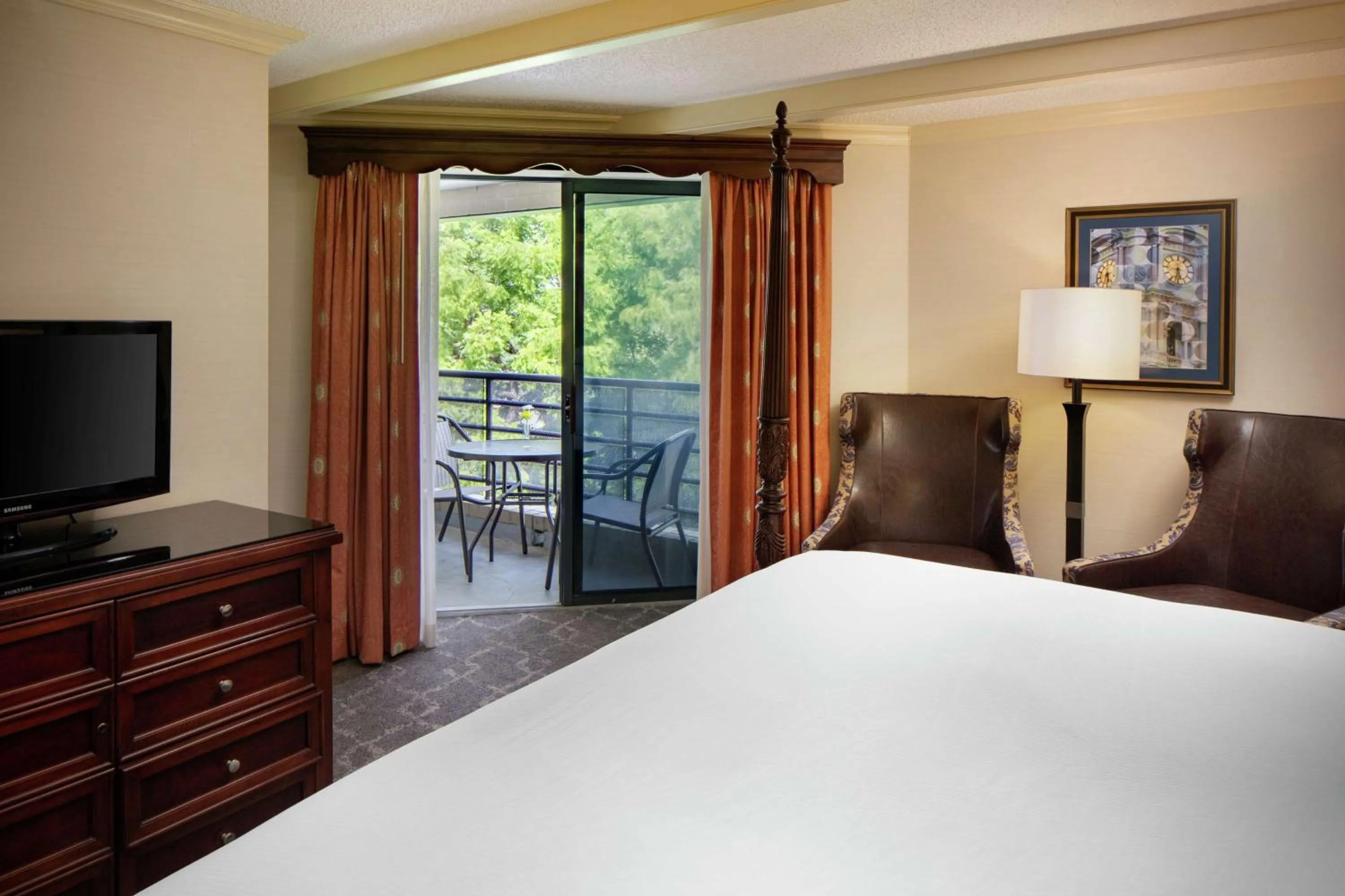 King Room with Balcony in The Desmond Hotel Malvern, a DoubleTree by Hilton