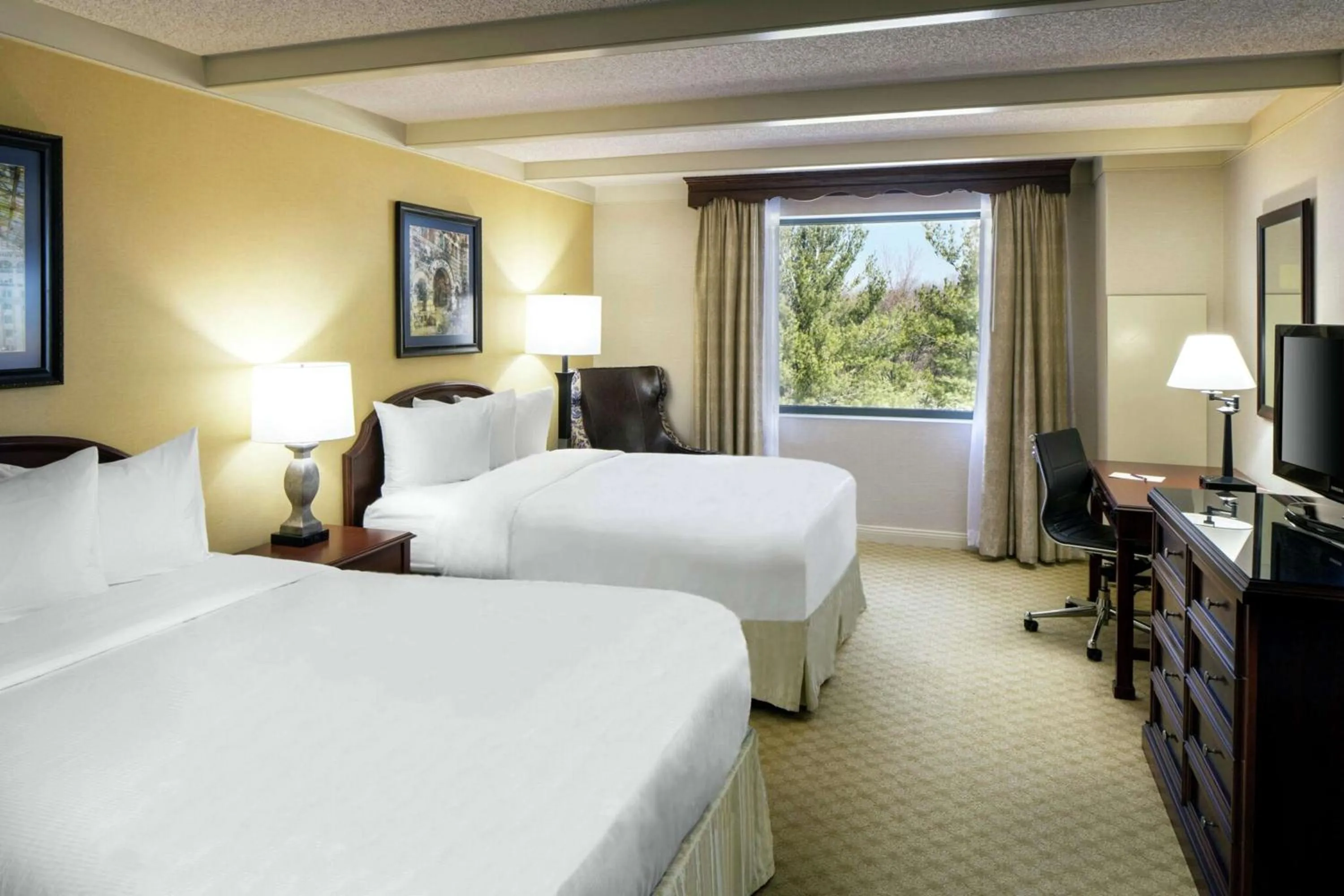 Queen Room with Two Queen Beds in The Desmond Hotel Malvern, a DoubleTree by Hilton