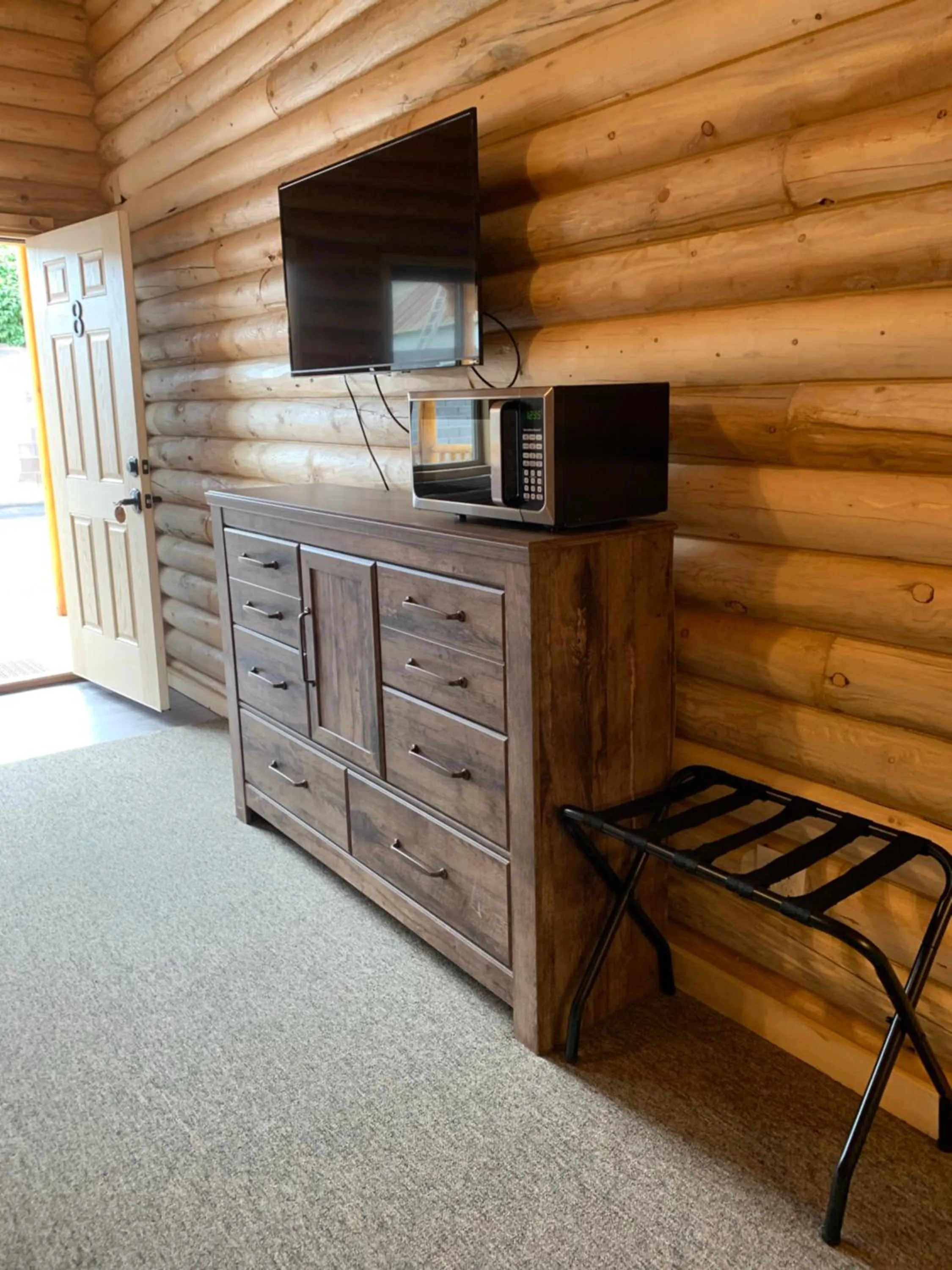 King Suite in Countryside Cabins