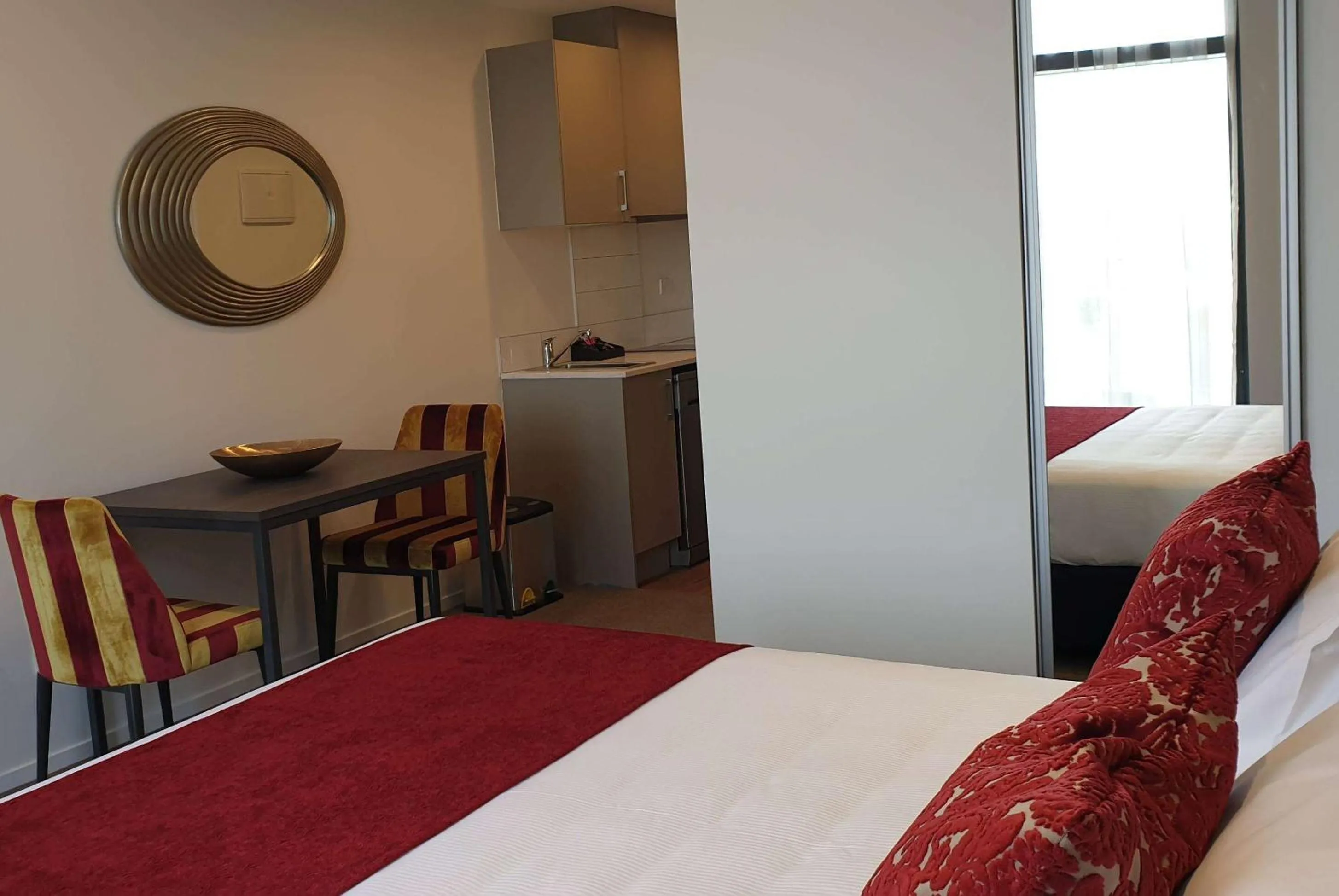 Studio Suite Apartment - Non-Smoking in Ramada Suites by Wyndham Auckland Manukau Pacfic Centre