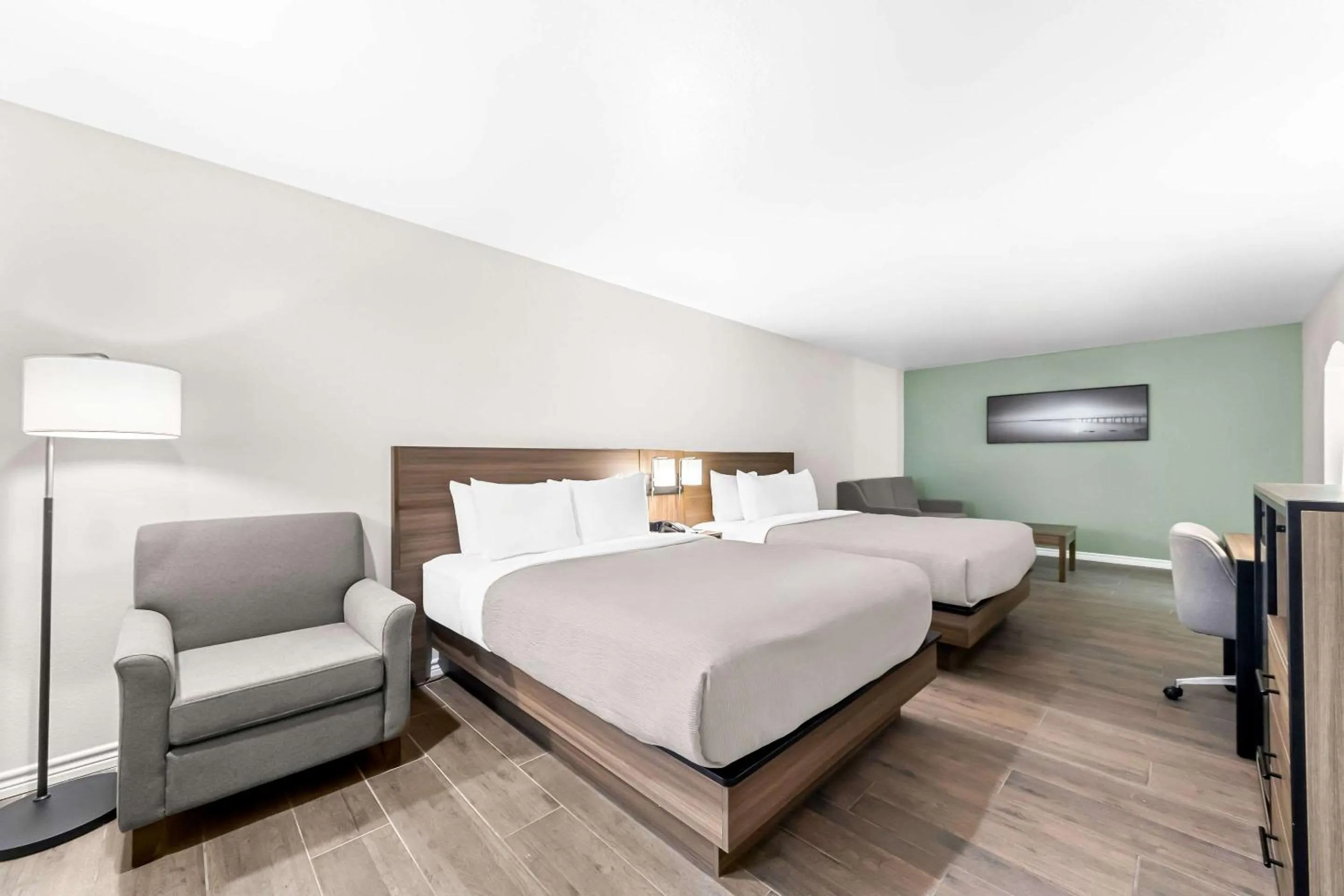 Suite - Non-Smoking in Quality Inn & Suites Port Lavaca near Lighthouse Beach