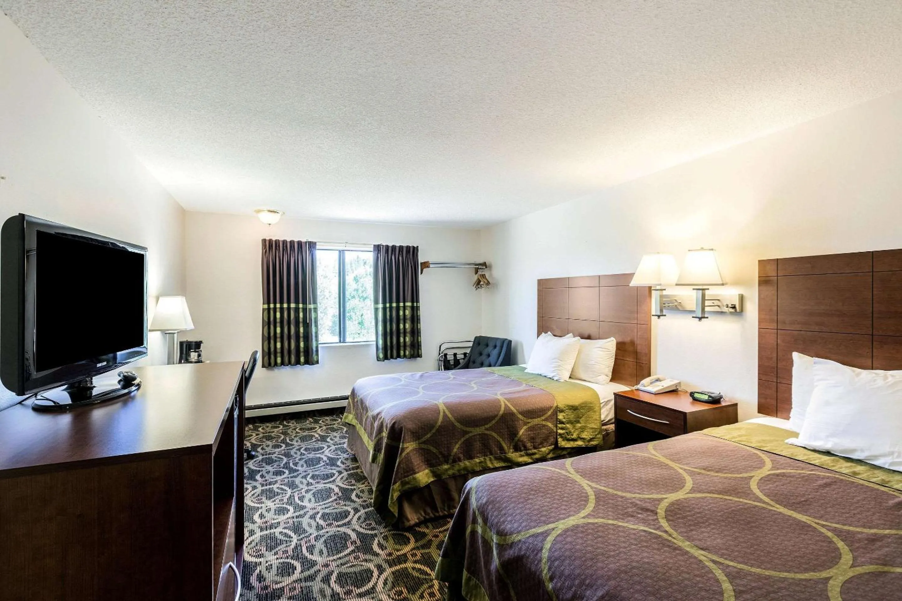 Double Room with Two Double Beds - Non-Smoking in Rodeway Inn