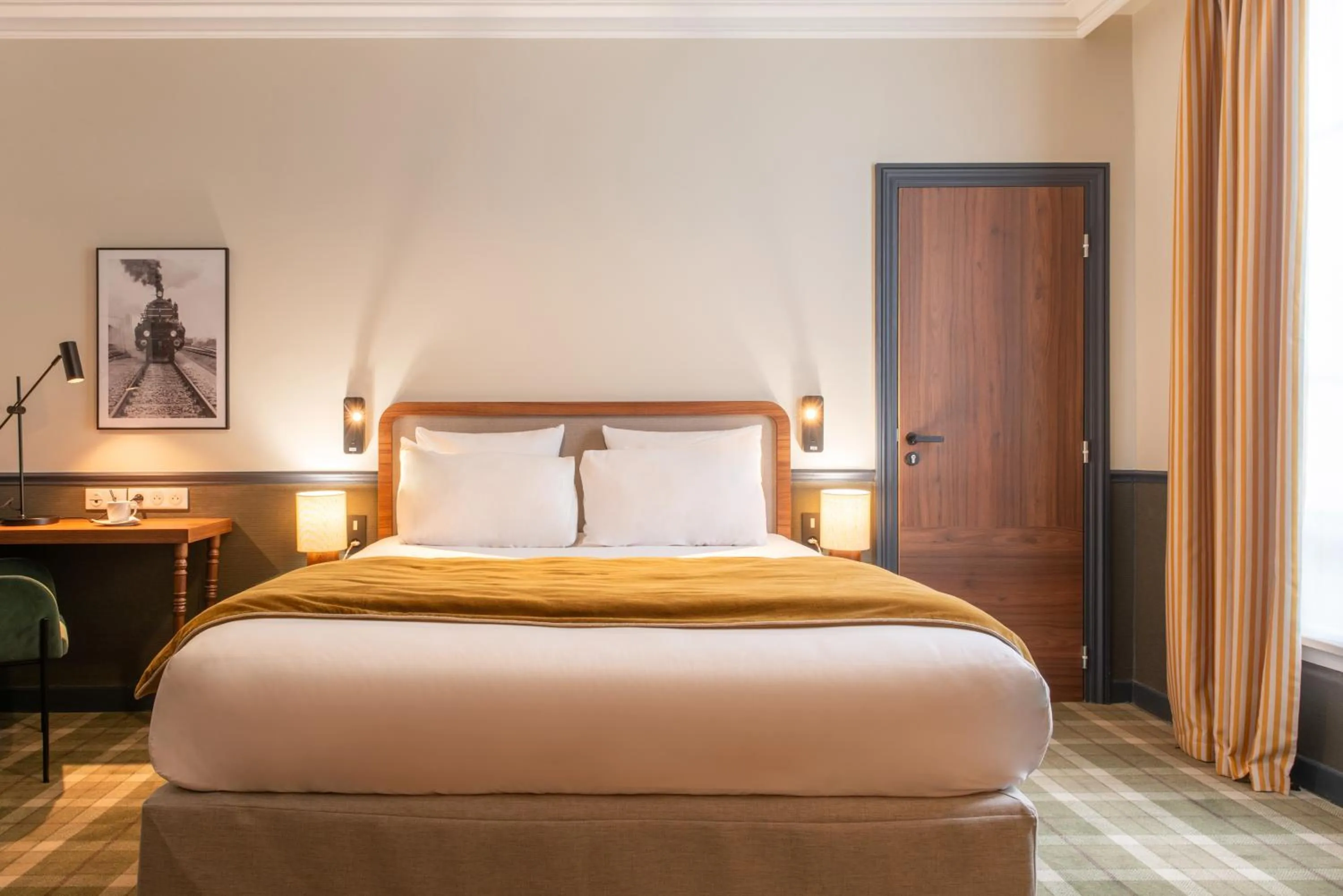 Superior Double Room in Hotel Terminus Lyon