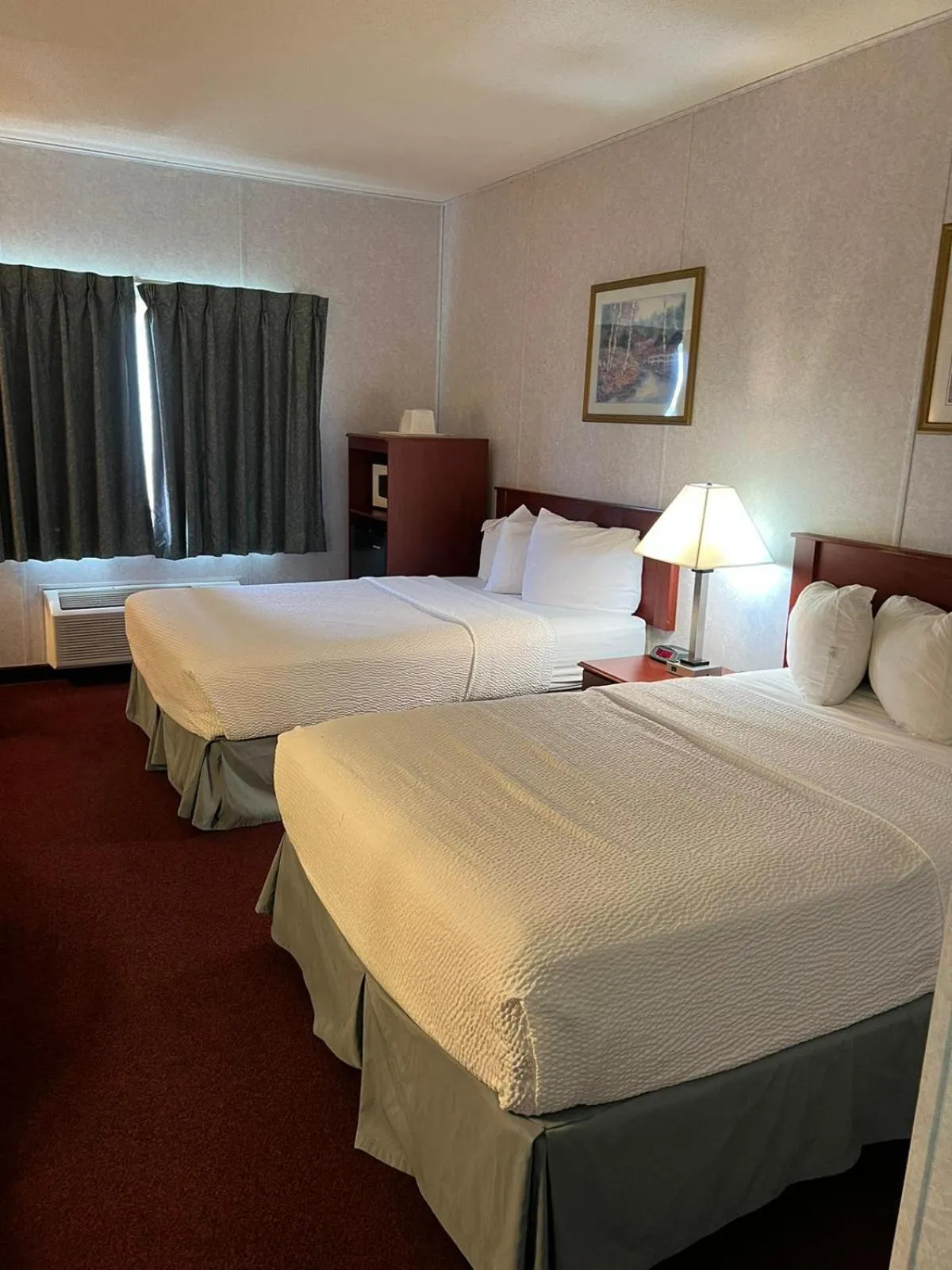 Double Room with Two Double Beds - Pet Friendly/Non-Smoking in FairBridge Inn & Suites Williston