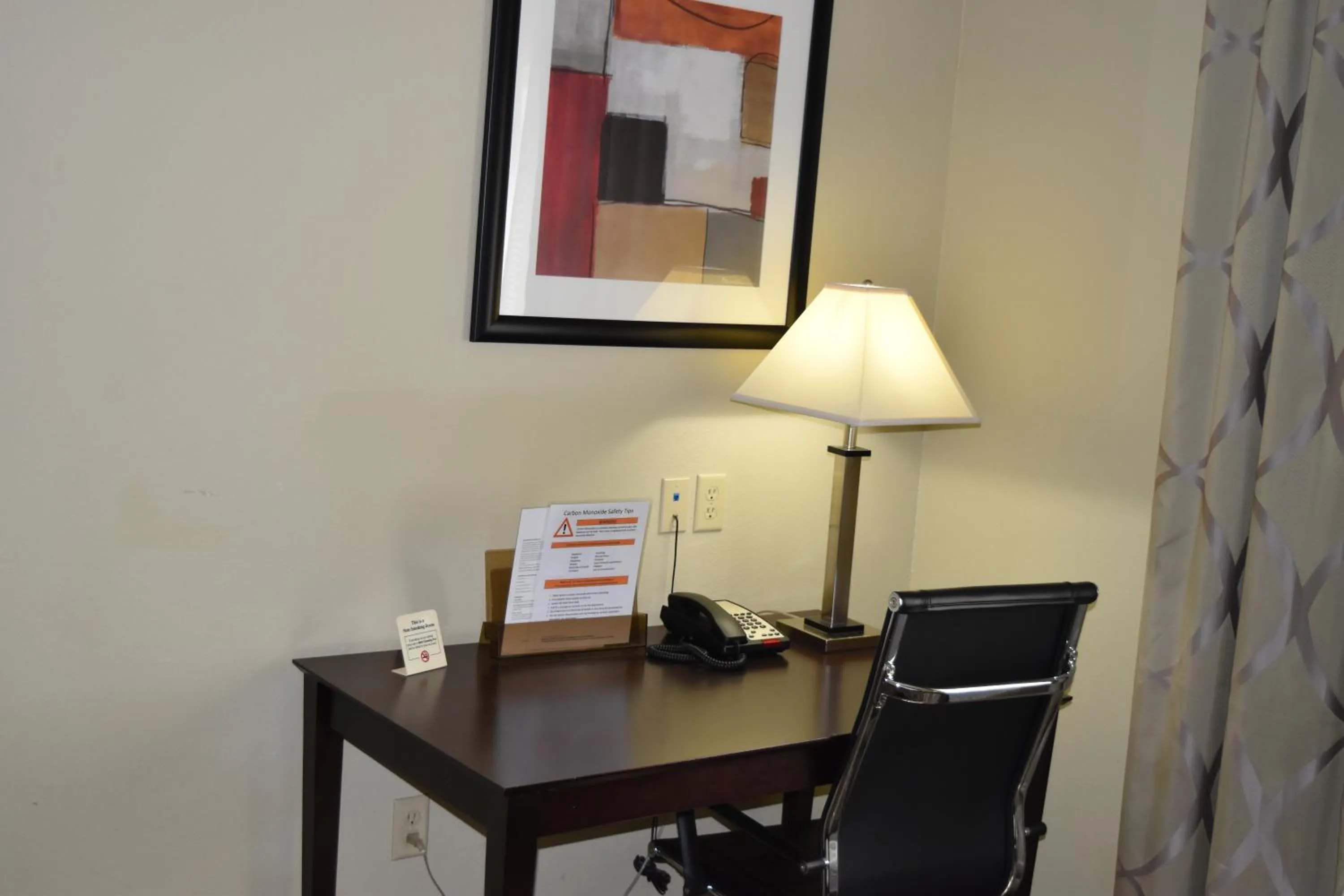 Queen Room with Two Queen Beds - Non-Smoking in Best Western Oasis Inn