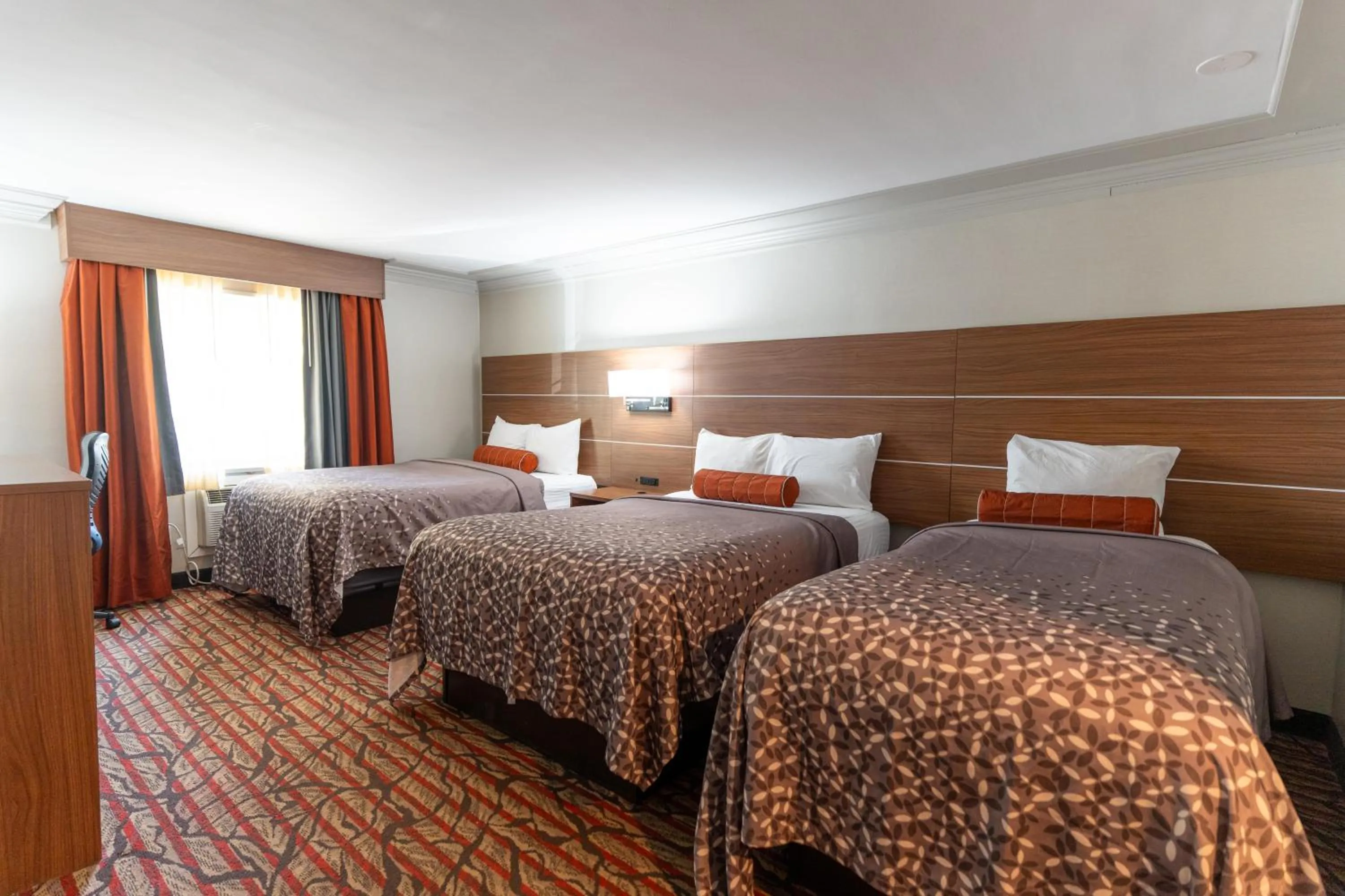 Family Double Room in Kalika Hotel