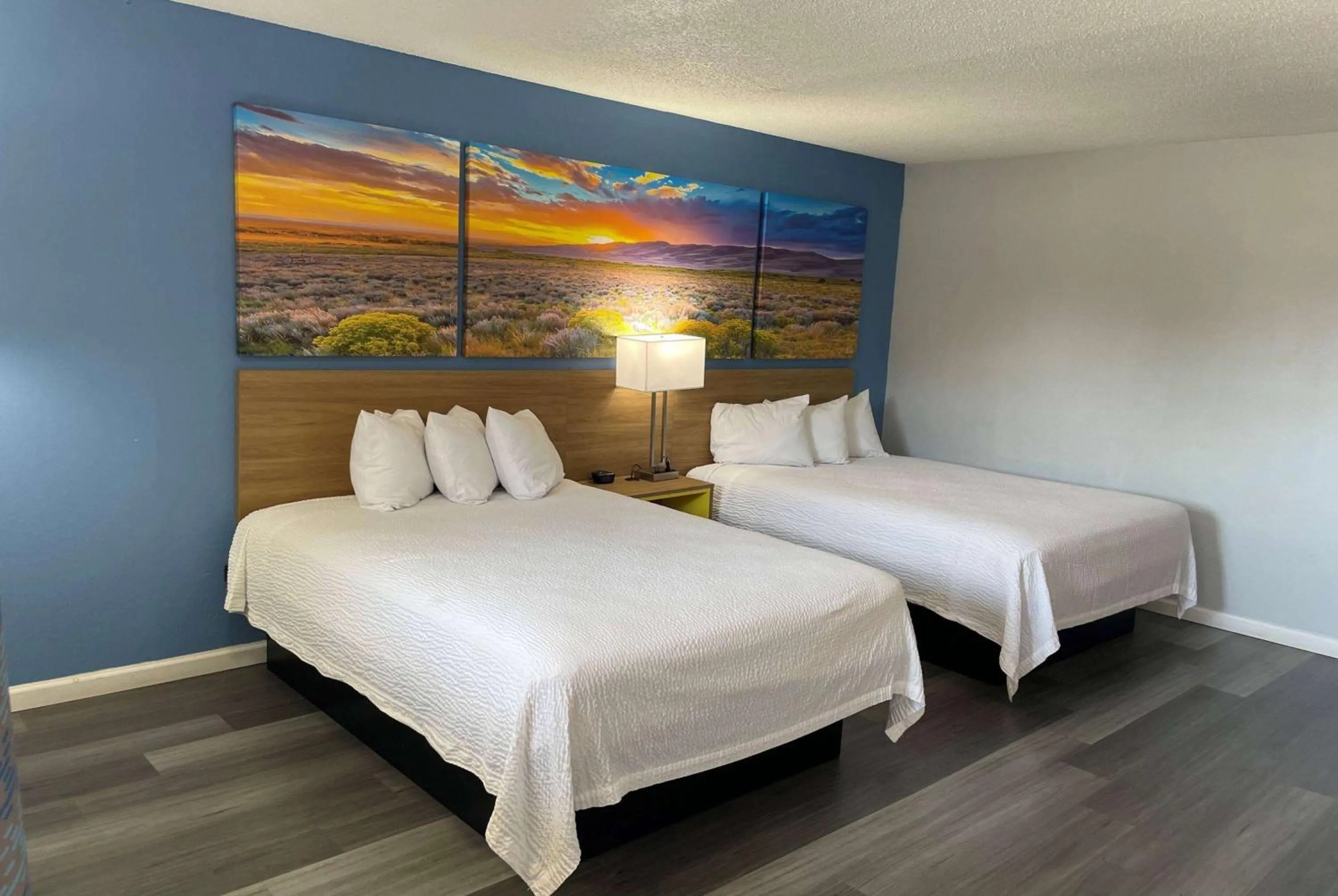 Queen Room with Two Queen Beds - Non-Smoking in Days Inn by Wyndham Gatesville