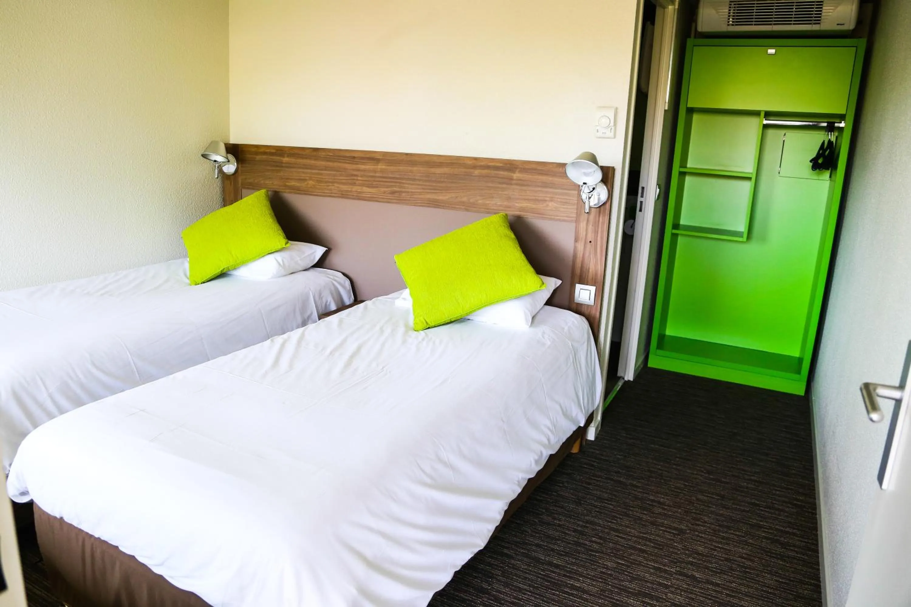 Twin Room in Campanile Narbonne A9/A61