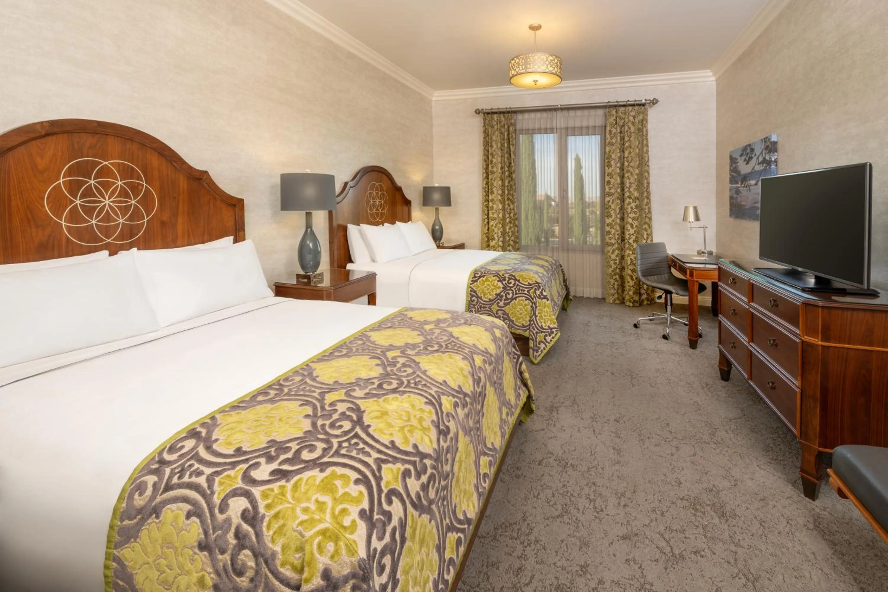 Deluxe Two Queen in Allegretto Vineyard Resort Paso Robles