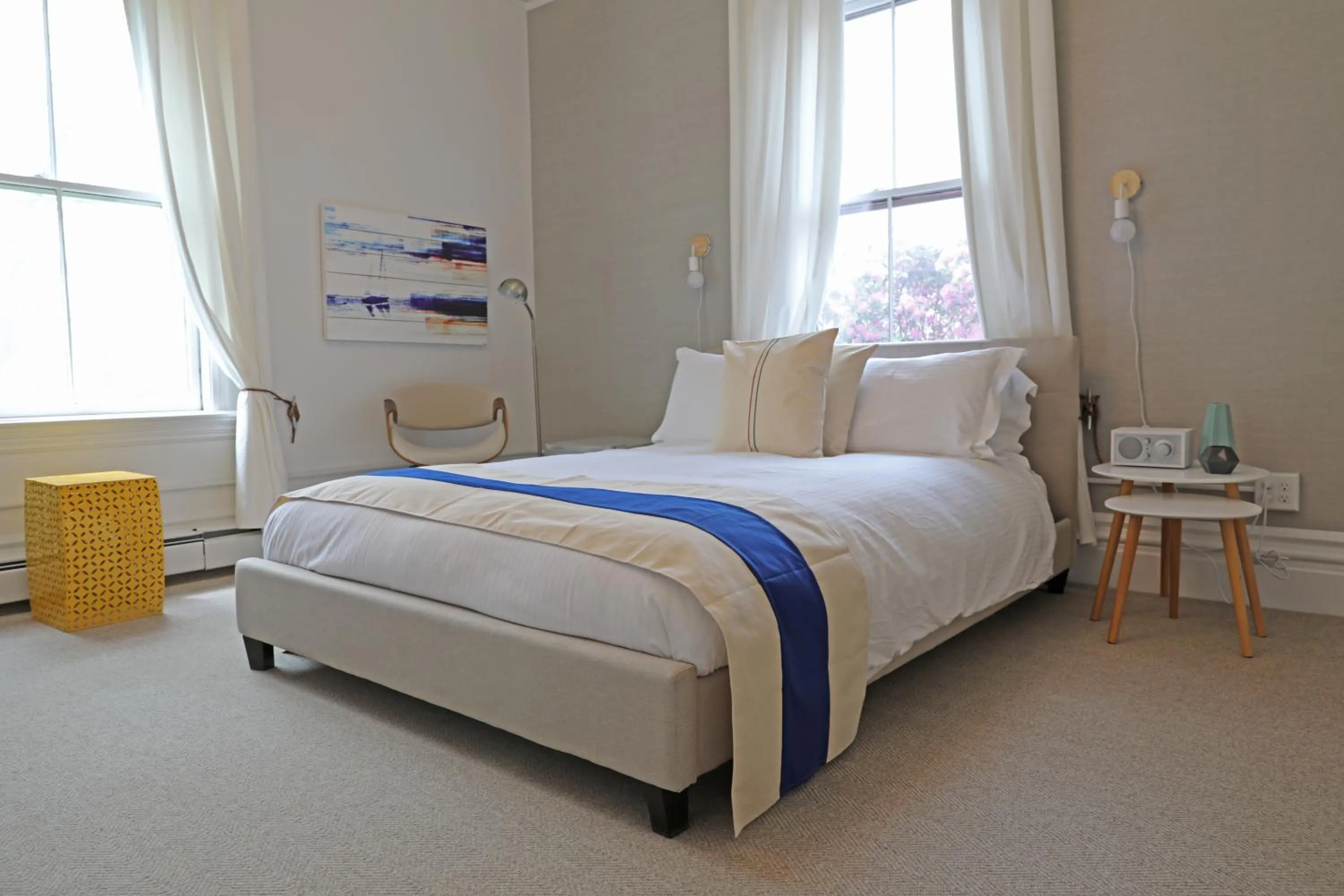 Queen Room in The Hotel Marblehead