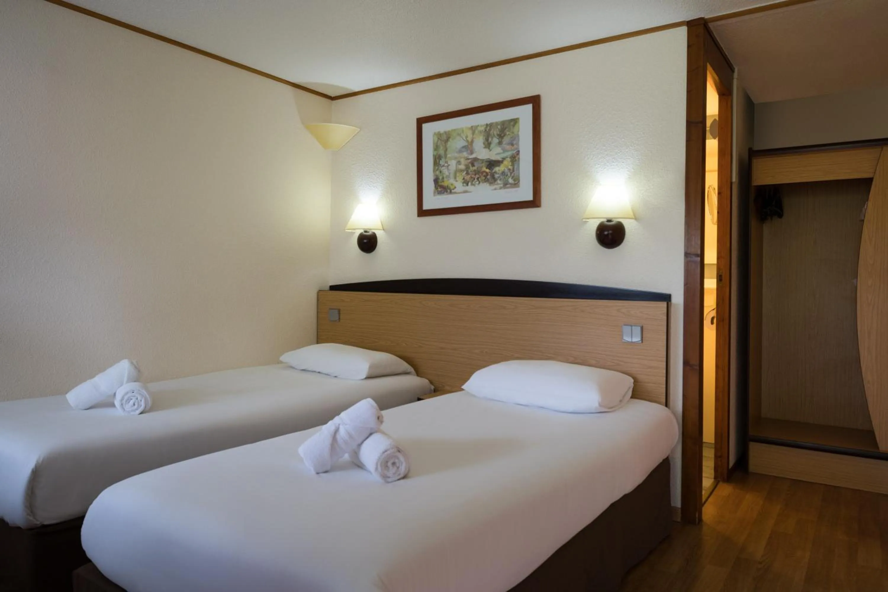 Twin Room in The Originals Access, Hôtel Foix