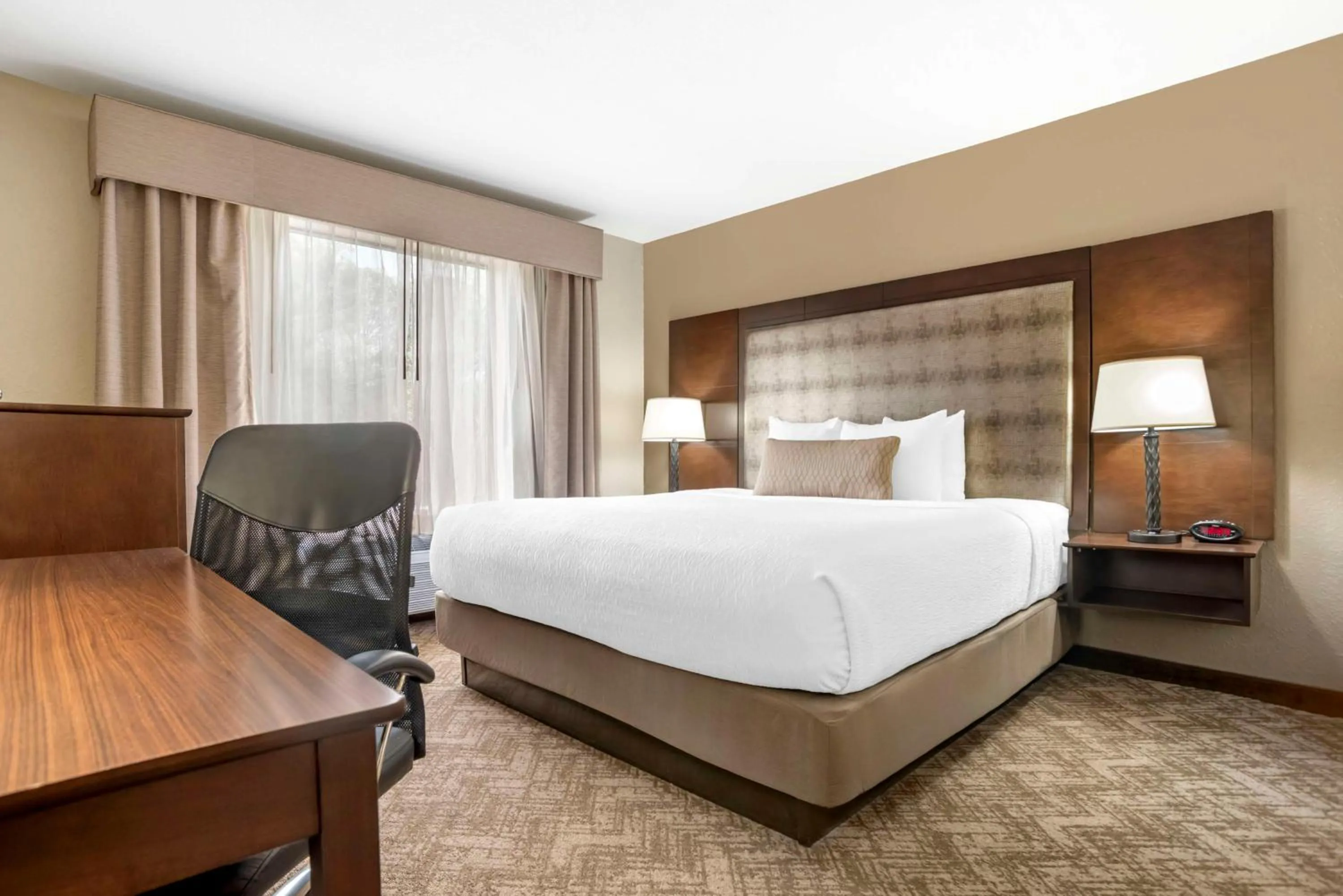 King Room - Non-Smoking in Best Western Gardendale