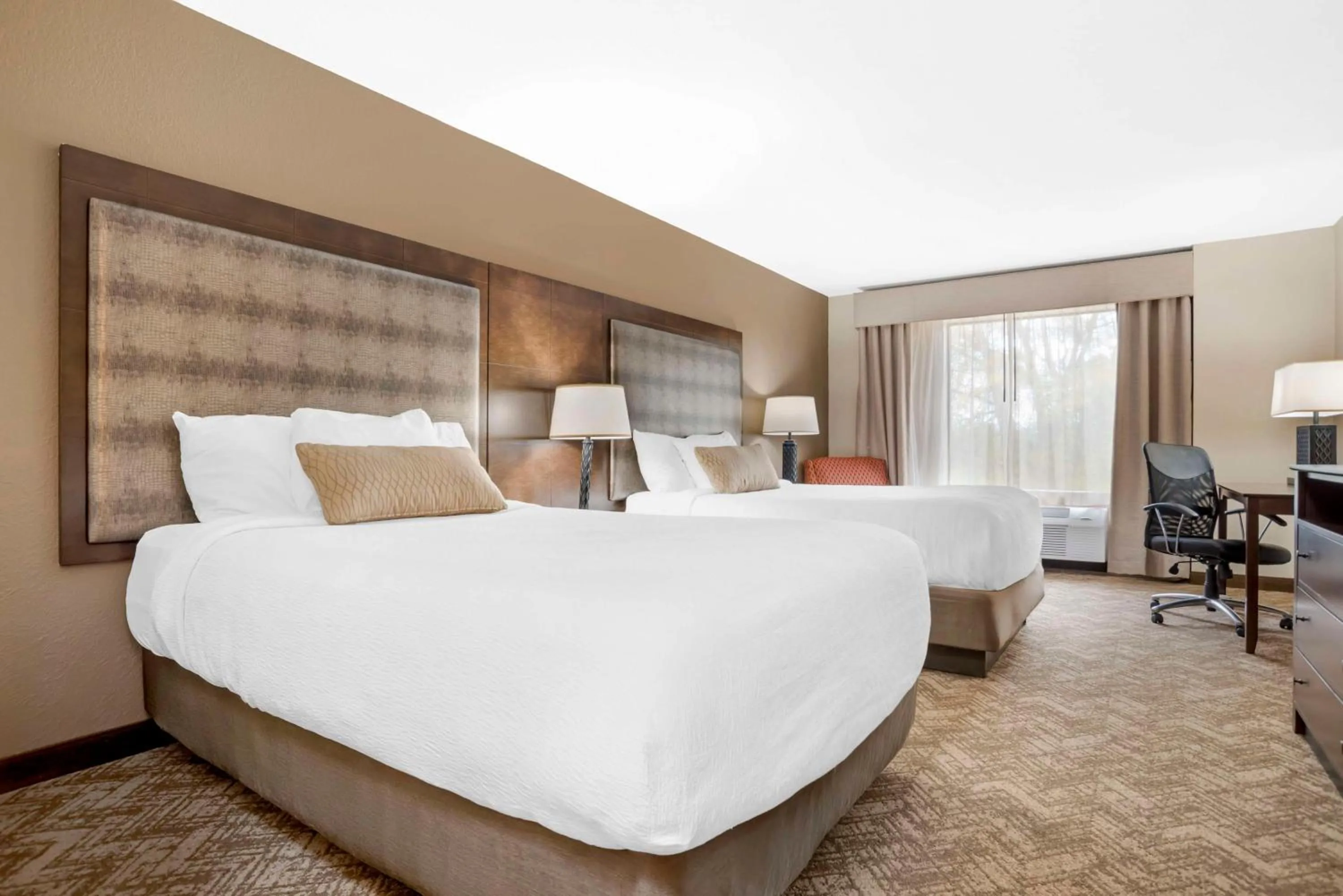 Double Room with Two Double Beds - Non-Smoking in Best Western Gardendale