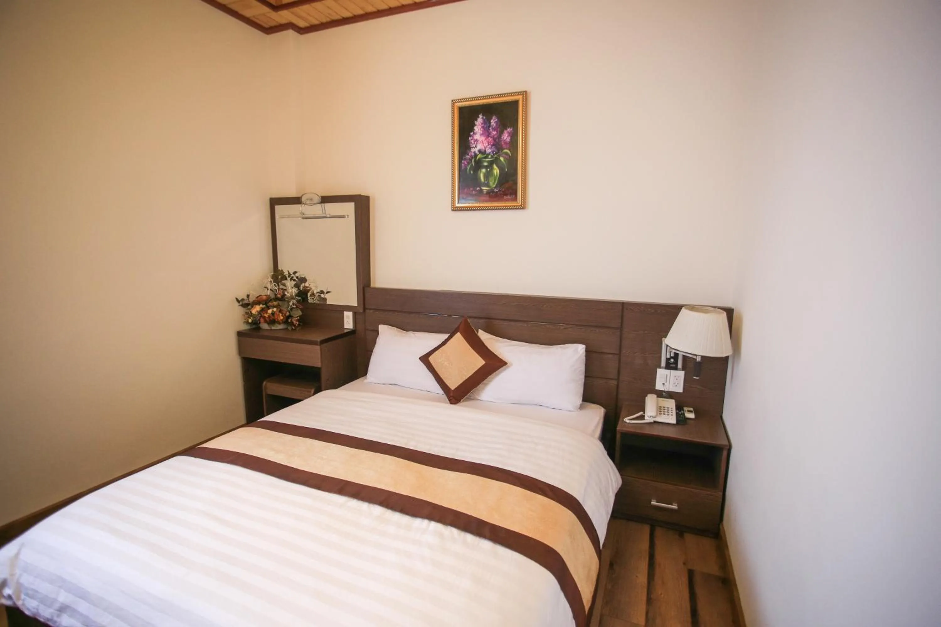 Standard Suite in New Hampton Suits-Tam Xuan Centre Hotel