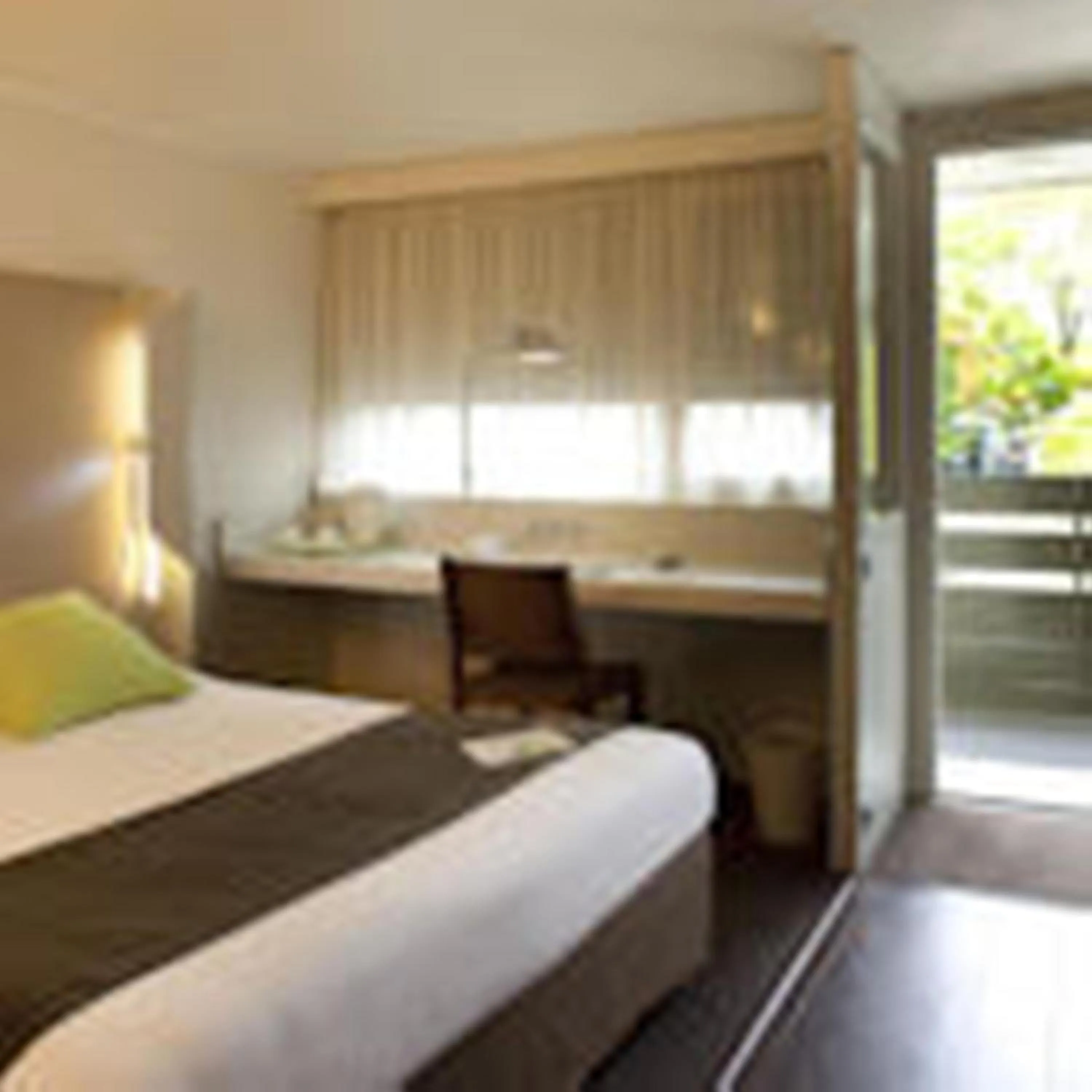 Standard Double Room with One Single Bed - single occupancy - Up to Ten Years in Campanile Biarritz