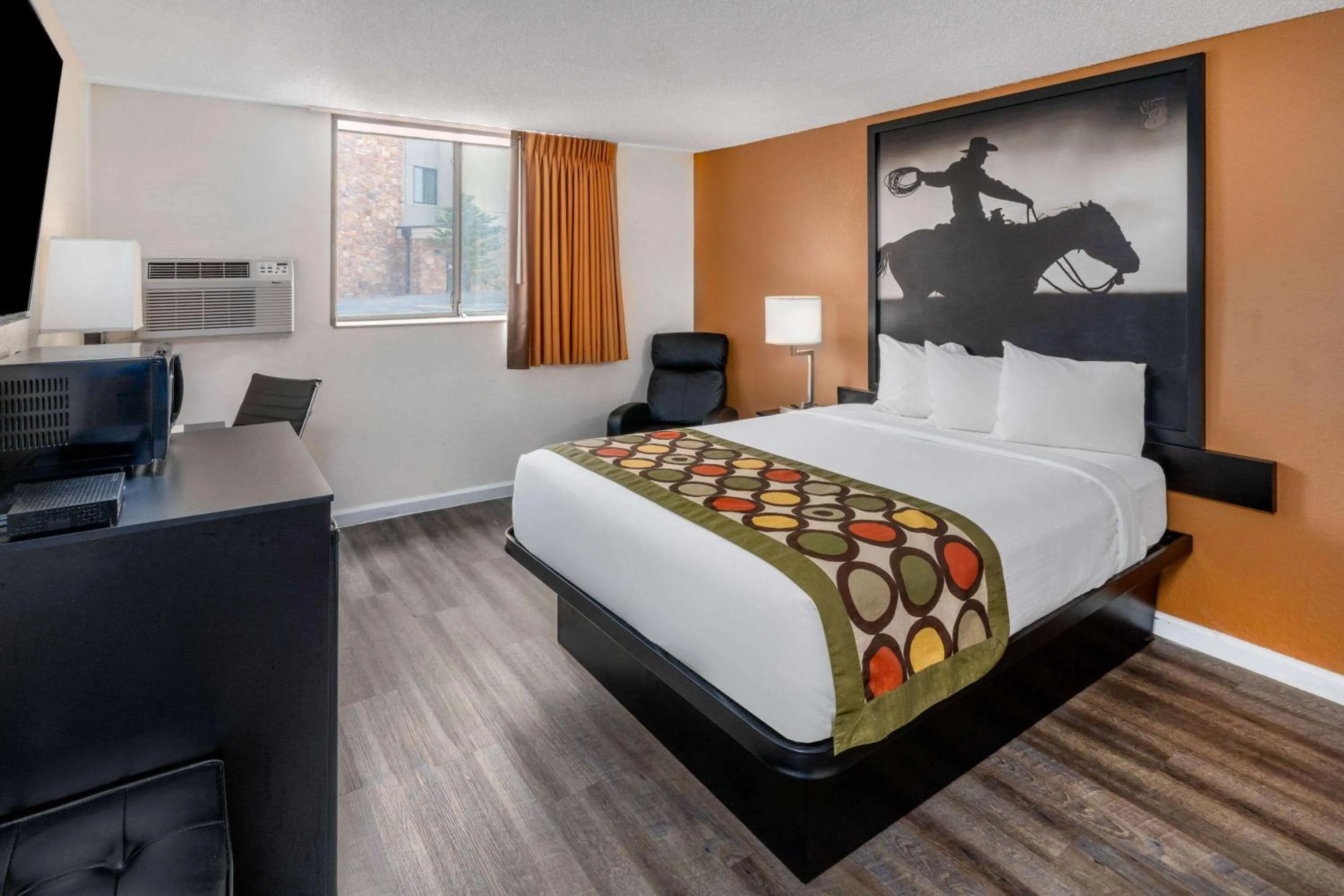 Queen Room - Mobility Access/Non-Smoking in Super 8 by Wyndham Cheyenne WY