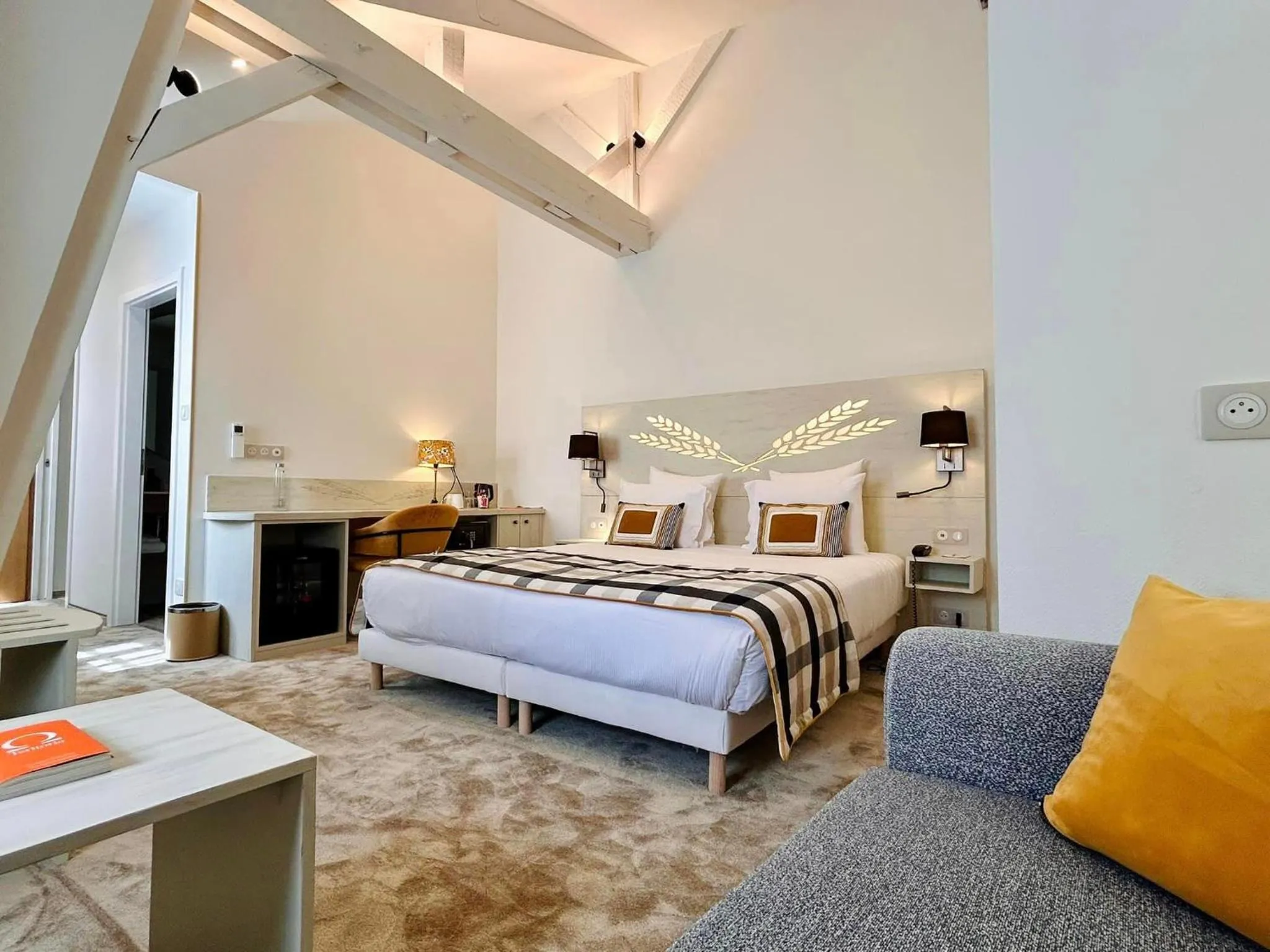 Junior Suite with Shower in Hotel Beaucour