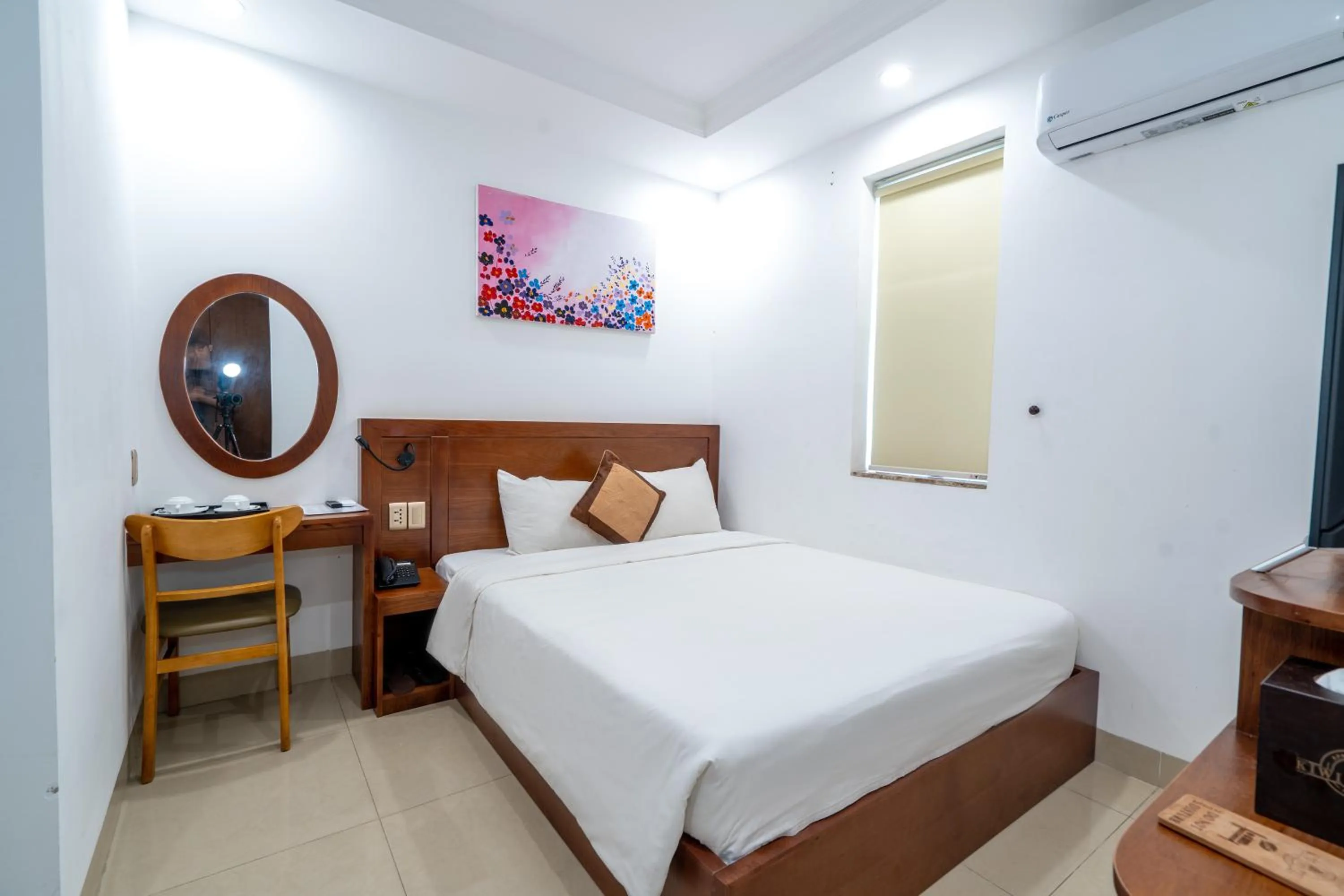 Deluxe Double Room with Bath in K Hotel Sauna and Massage