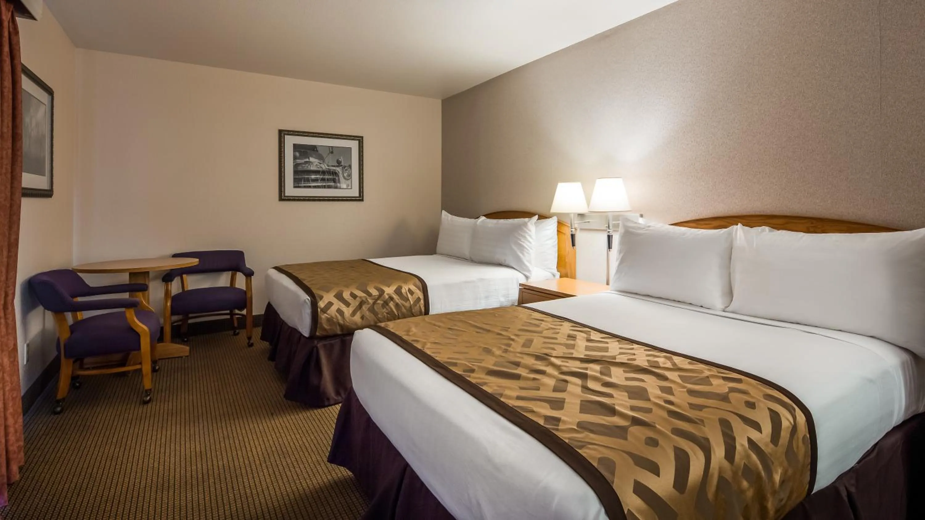 Standard Queen Room with Two Queen Beds in RiverTree Inn & Suites