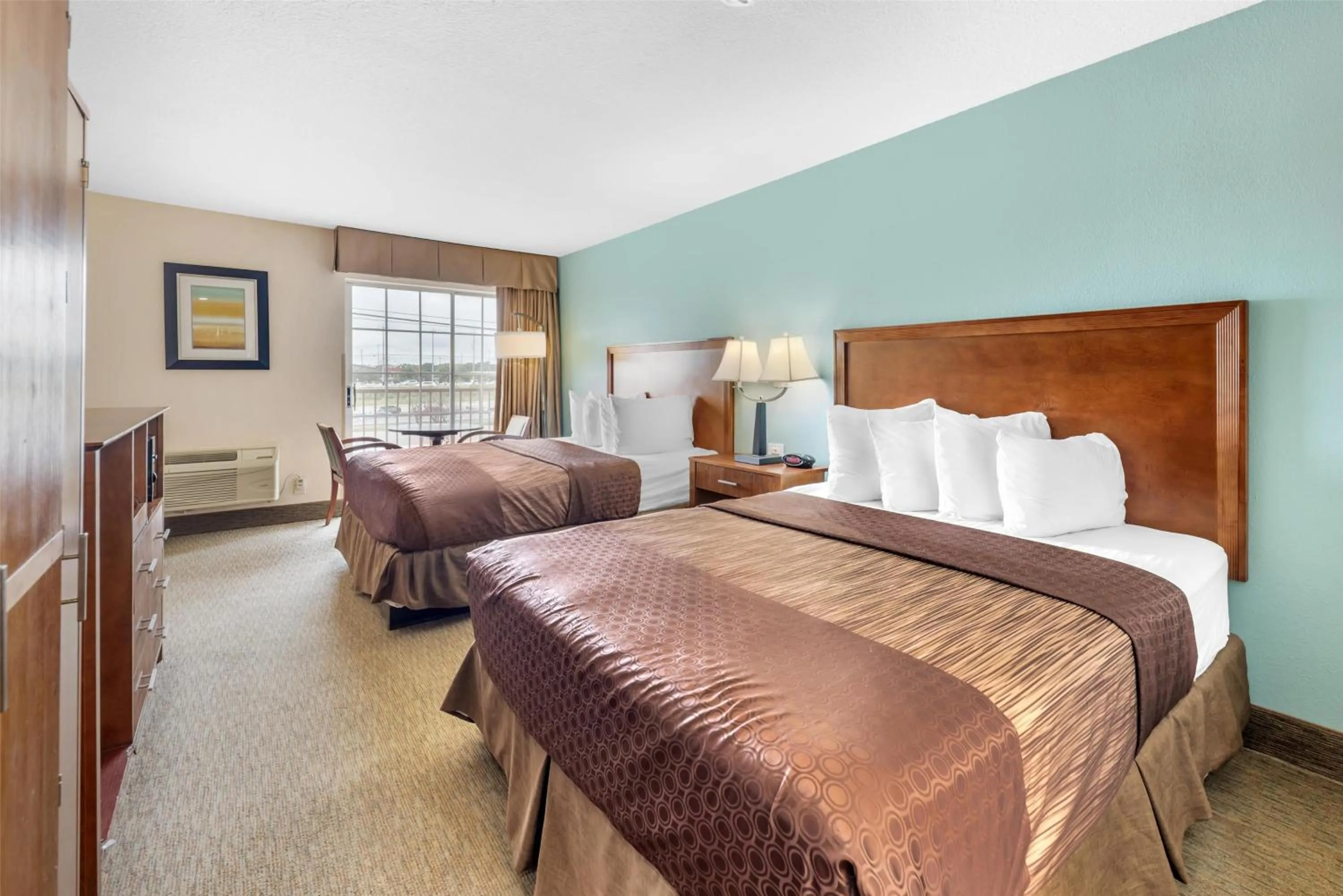 Queen Room with Two Queen Beds - Non-Smoking in Best Western Plus Atrium Inn