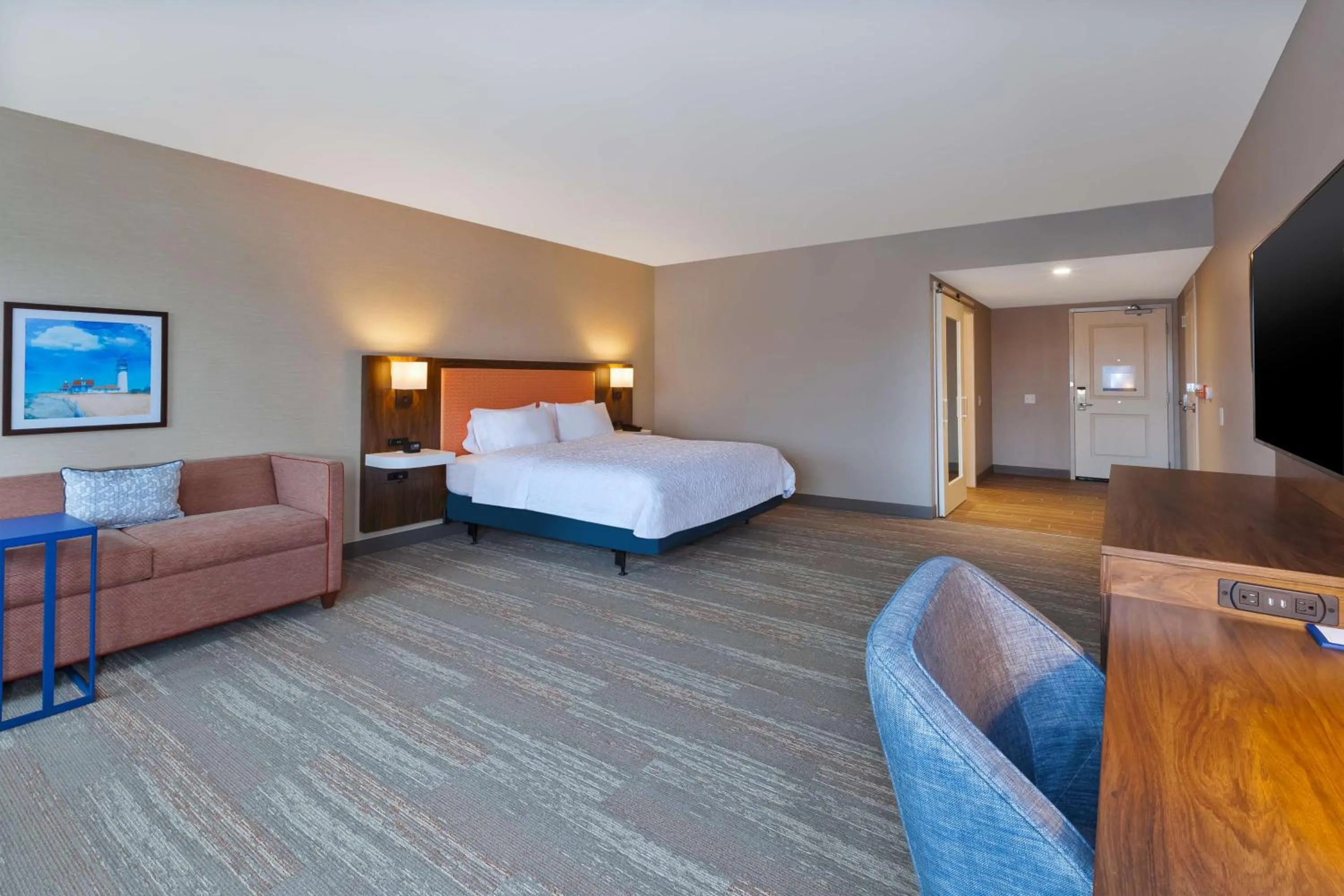 Premium King Room with Water View in Hampton Inn Cape Cod Canal