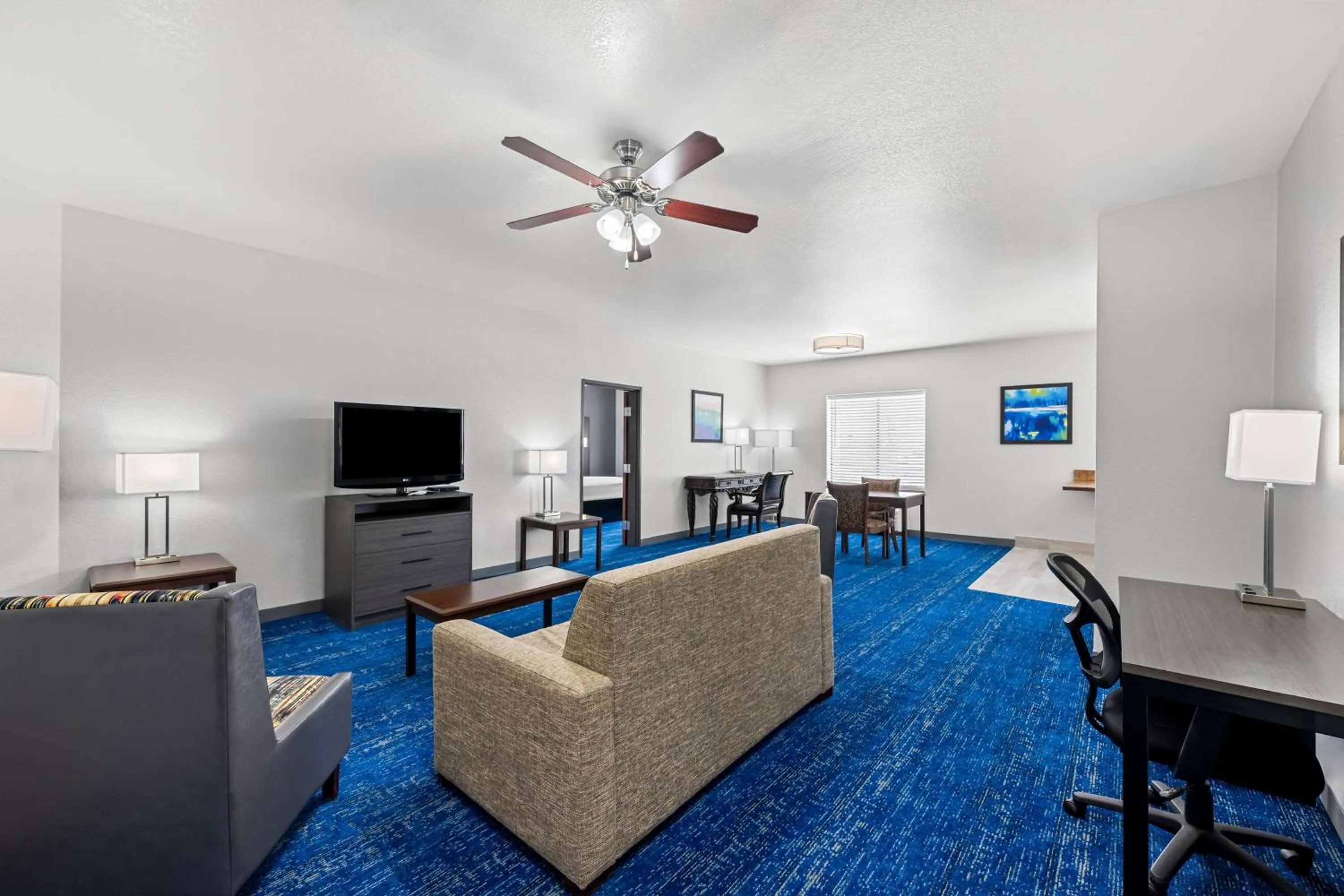 King Suite with Sofa Bed and Kitchen - Non-Smoking in Best Western Palace Inn & Suites